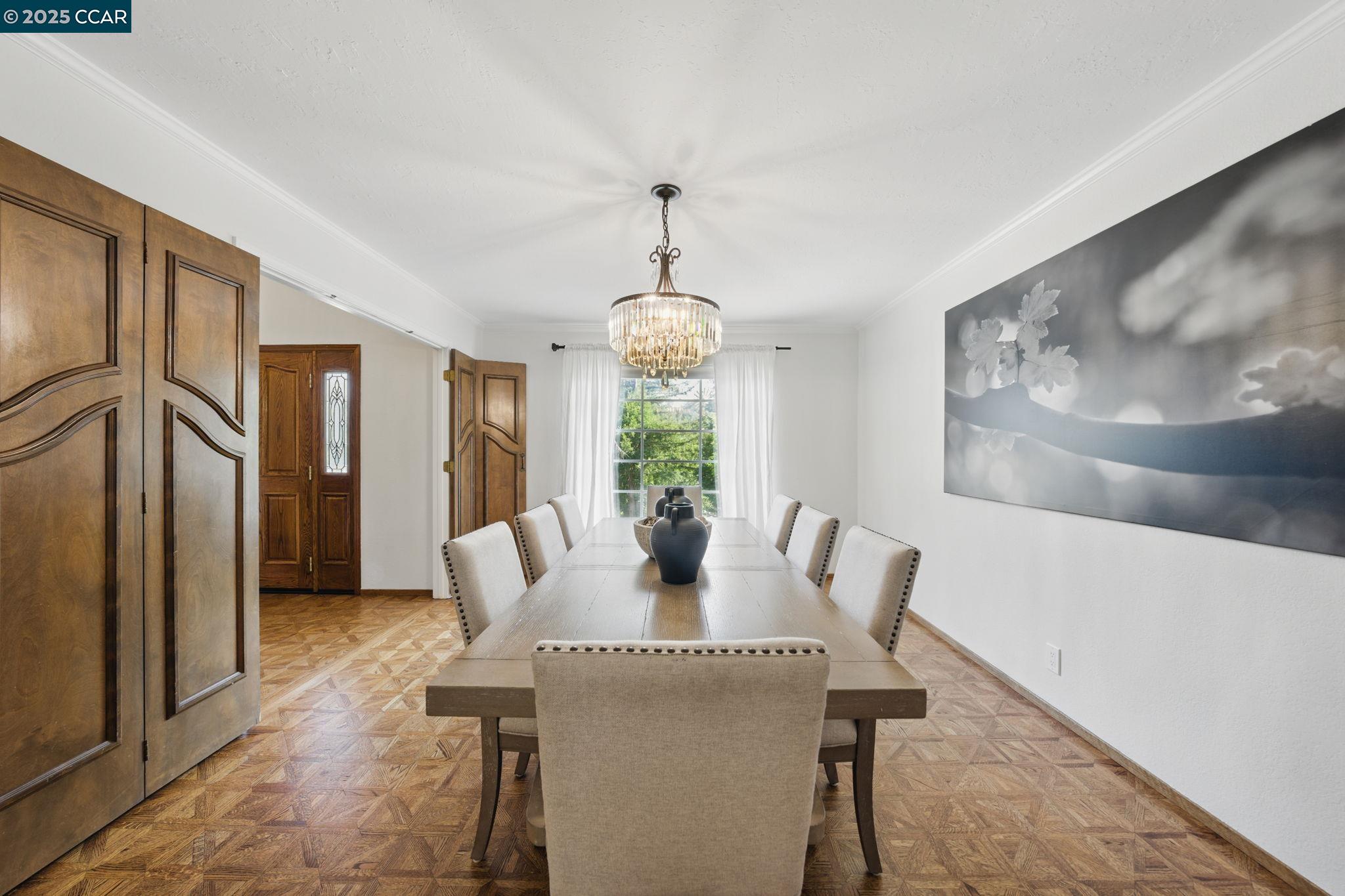 3938 Los Arabis Dr