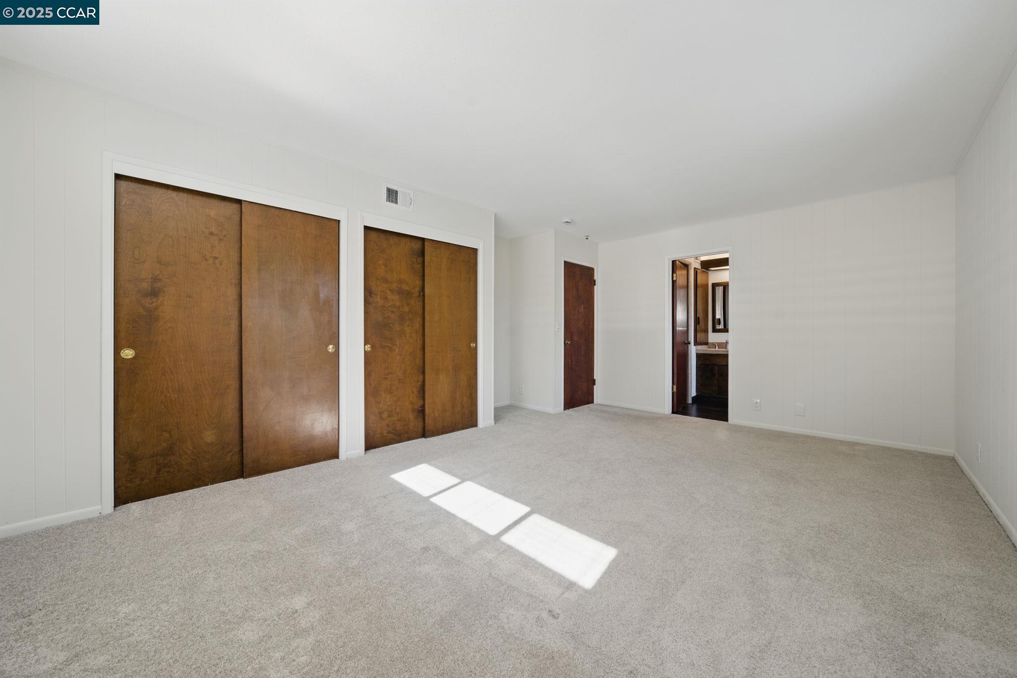 3938 Los Arabis Dr