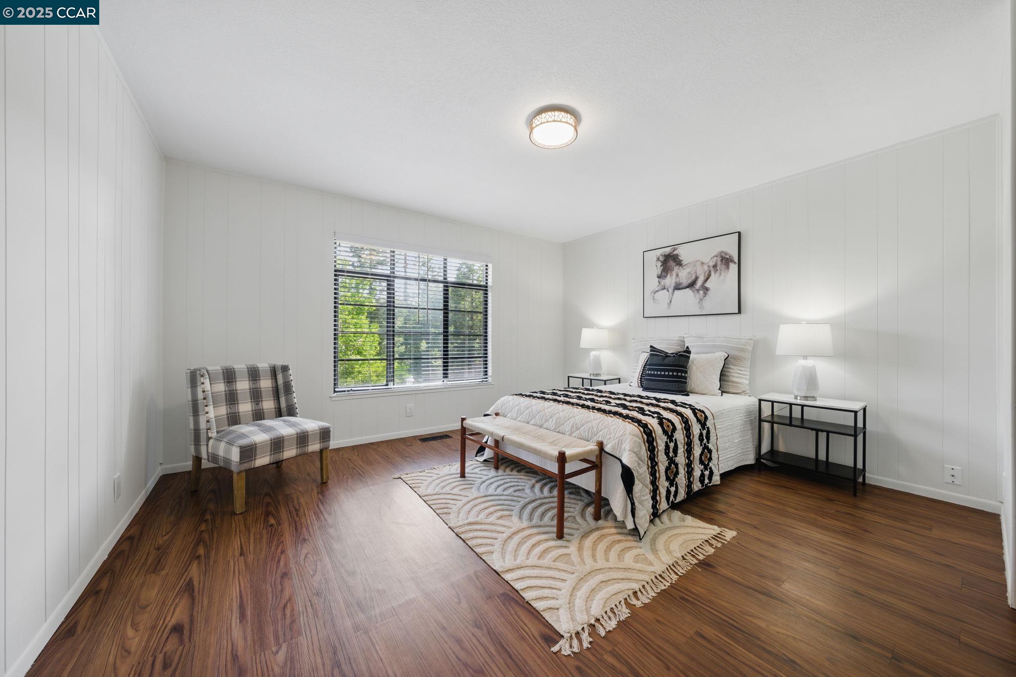 3938 Los Arabis Dr