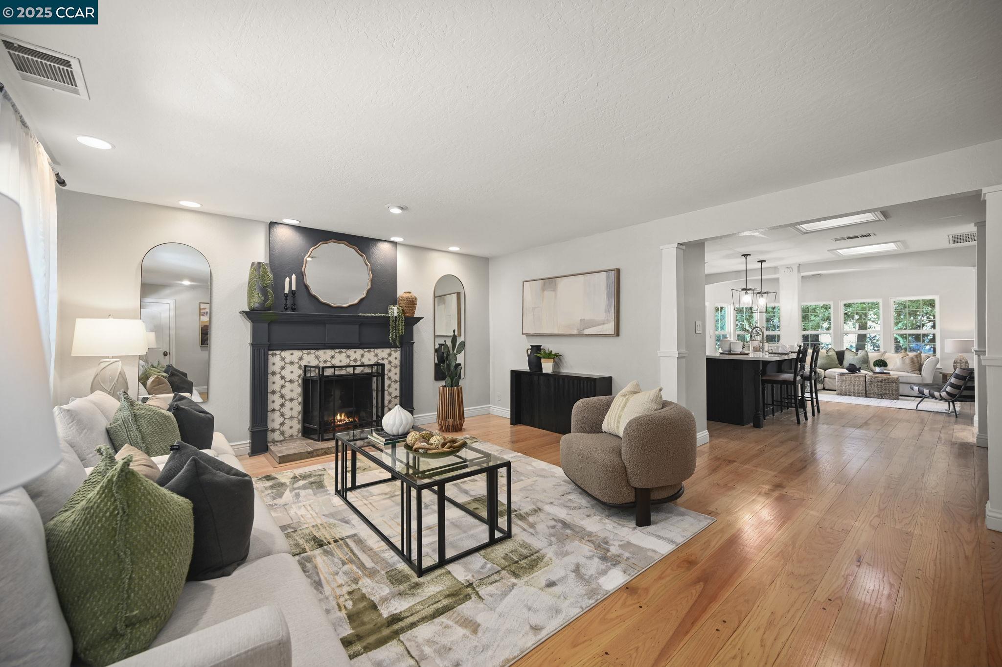 5411 Degnan Dr