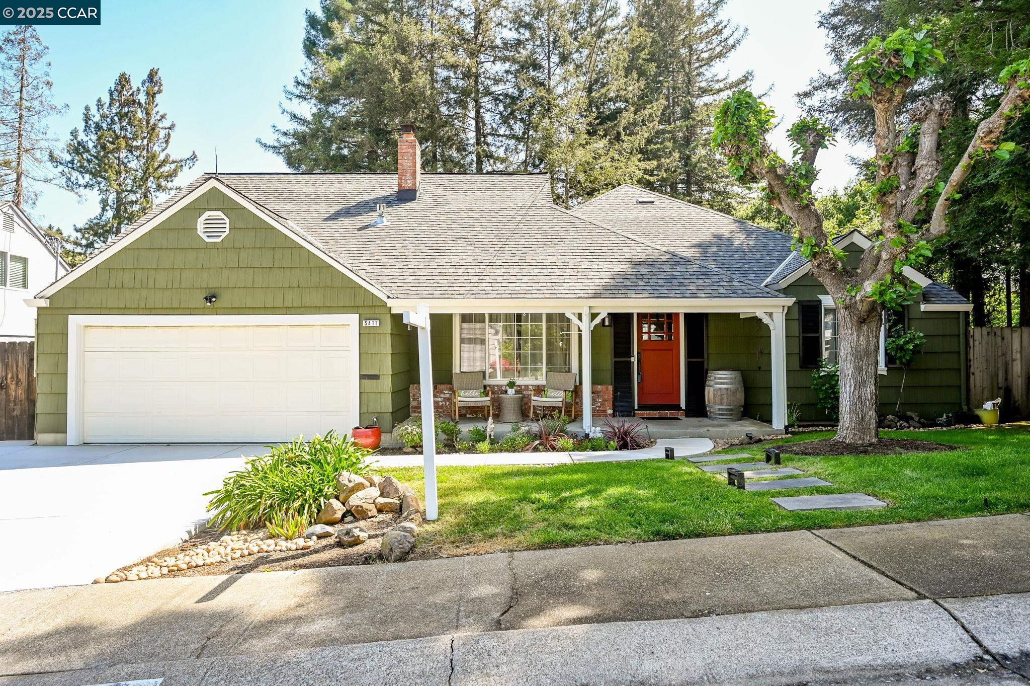 5411 Degnan Dr