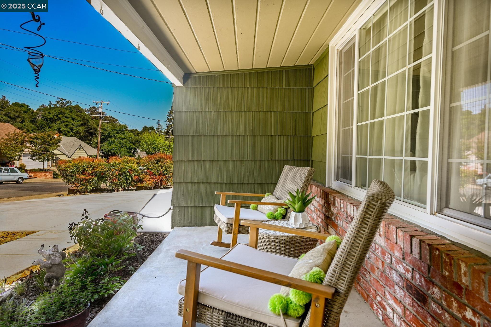 5411 Degnan Dr