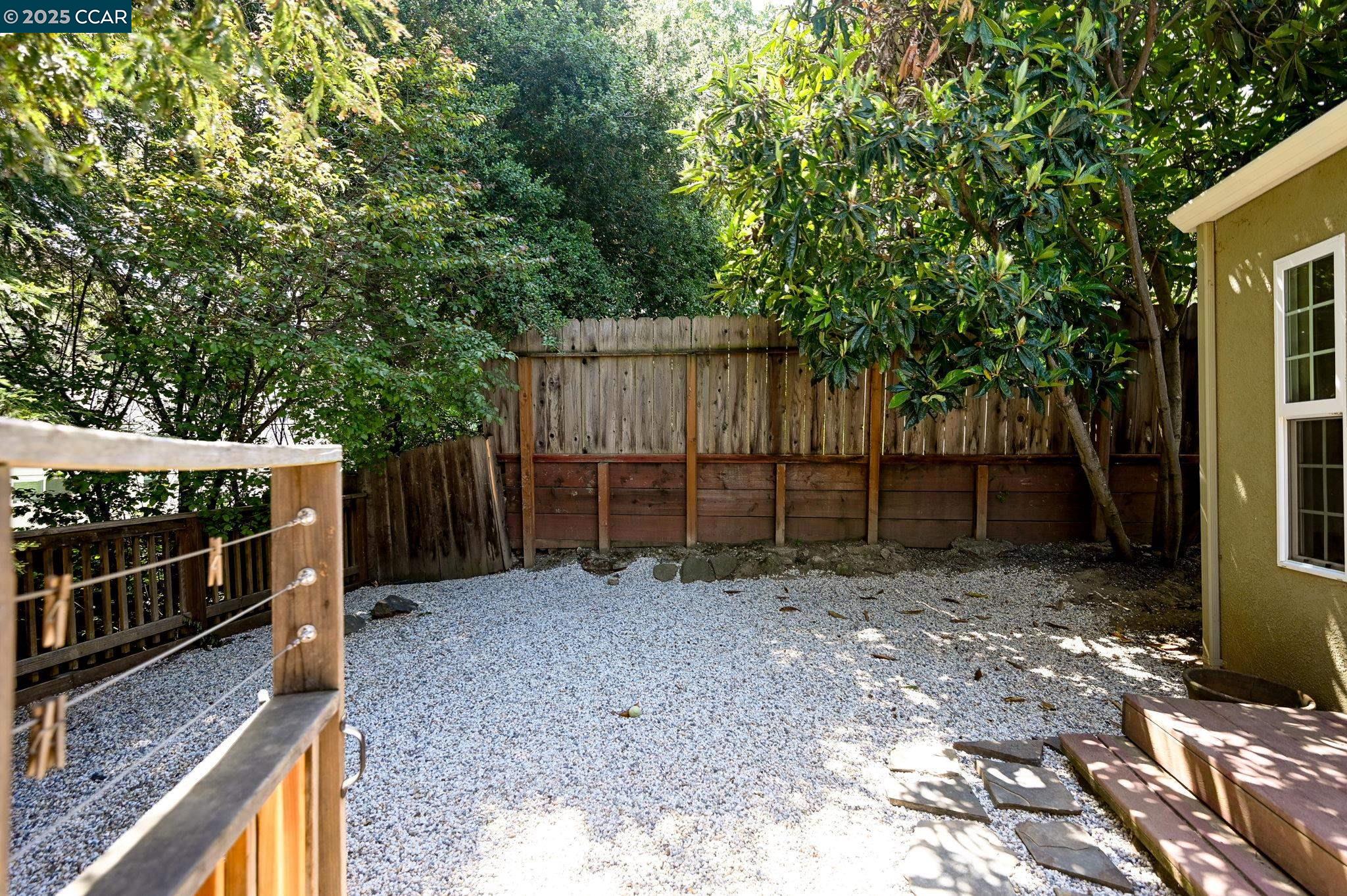 5411 Degnan Dr