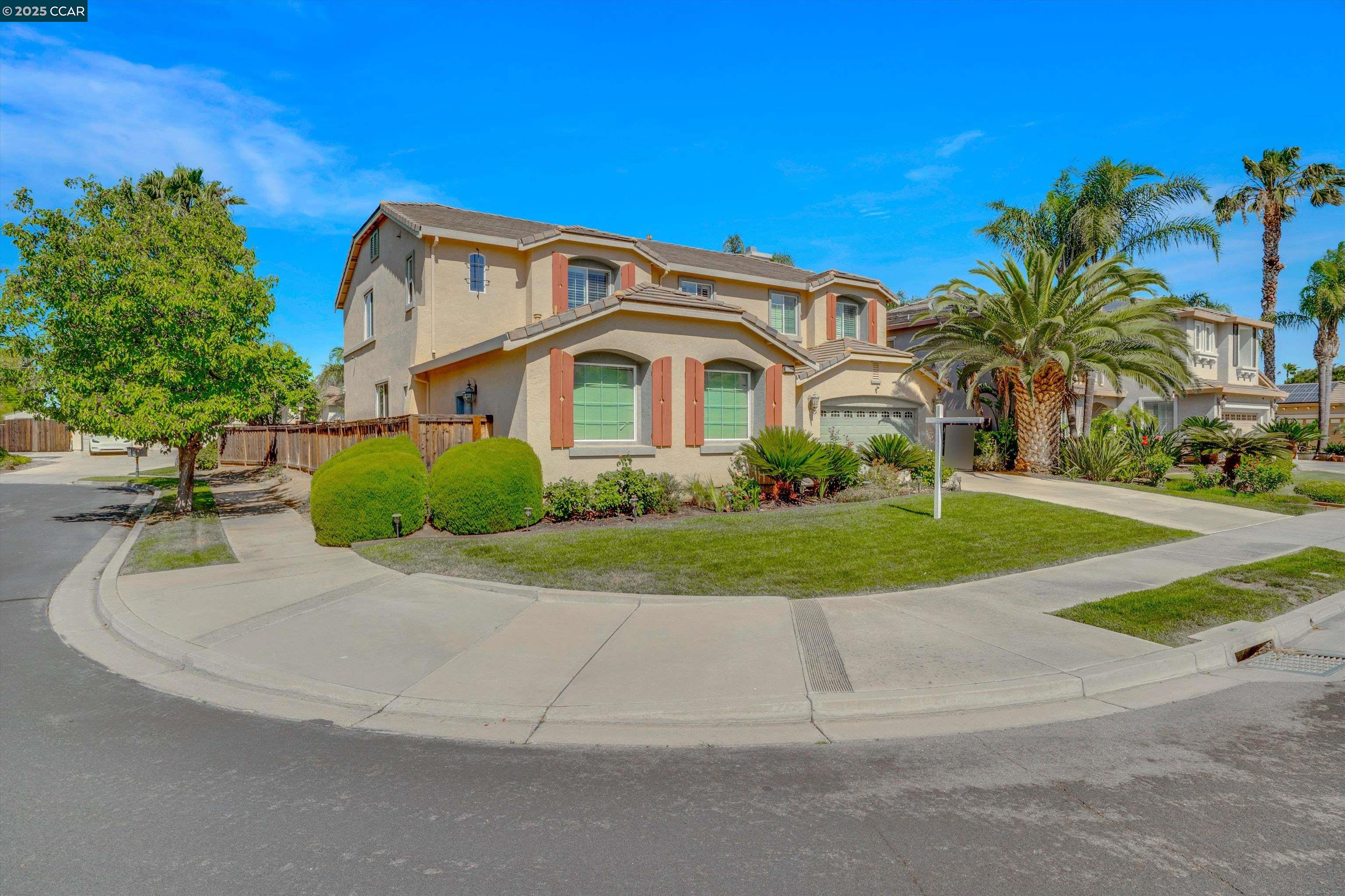 1589 Cornell Dr