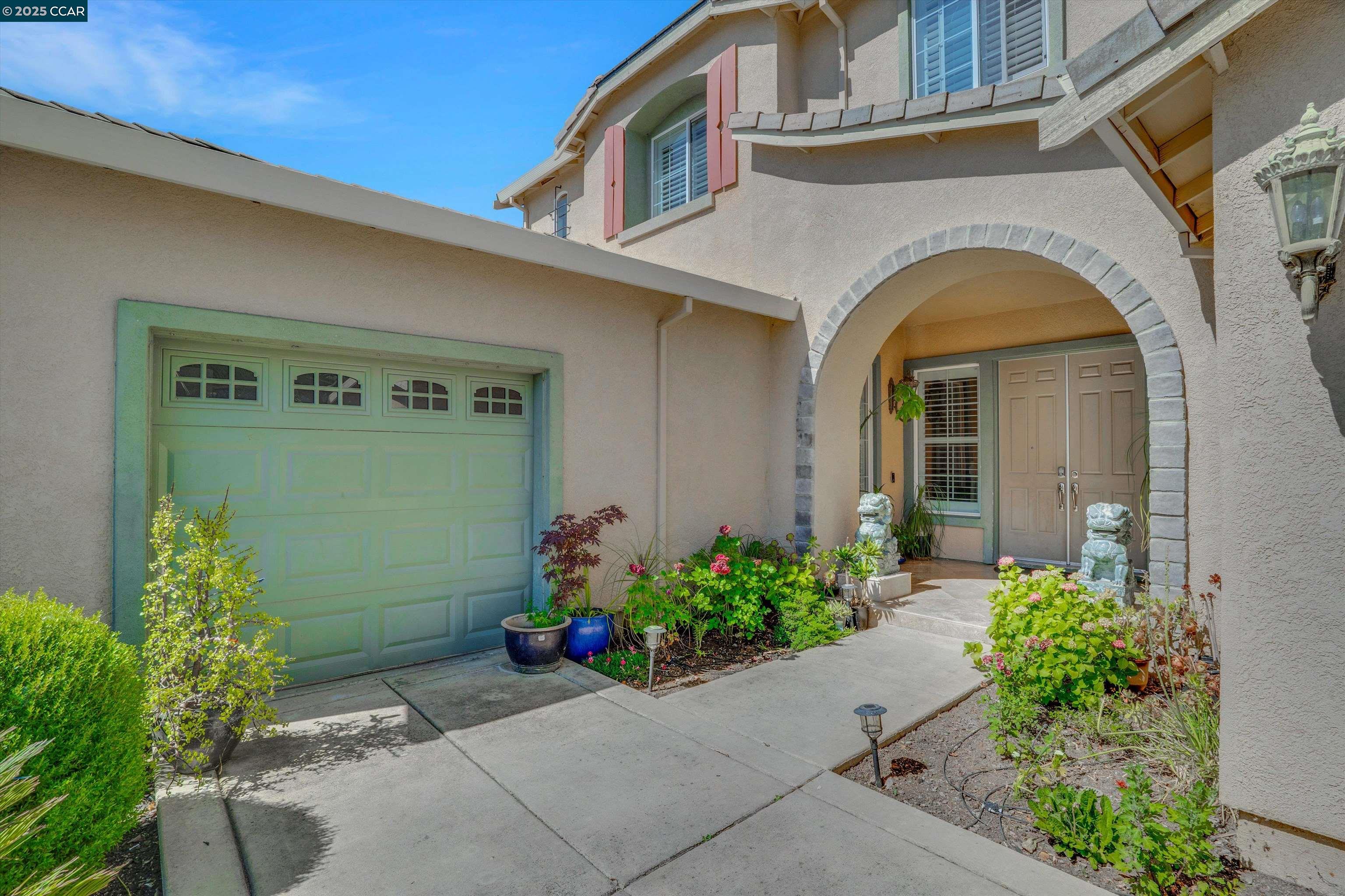 1589 Cornell Dr
