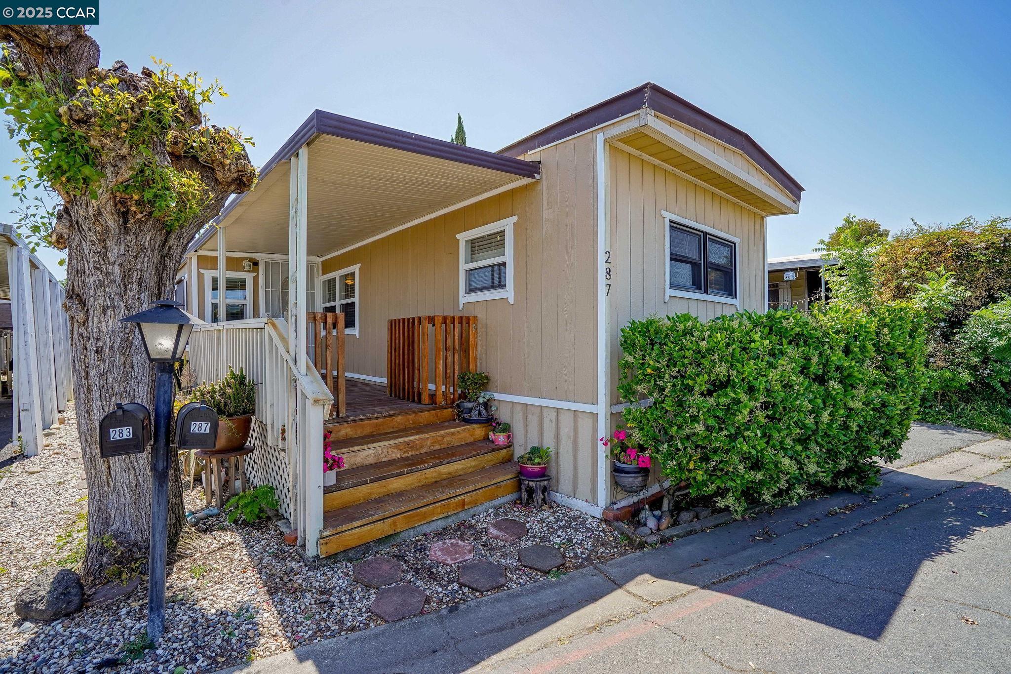 287 Aria Dr