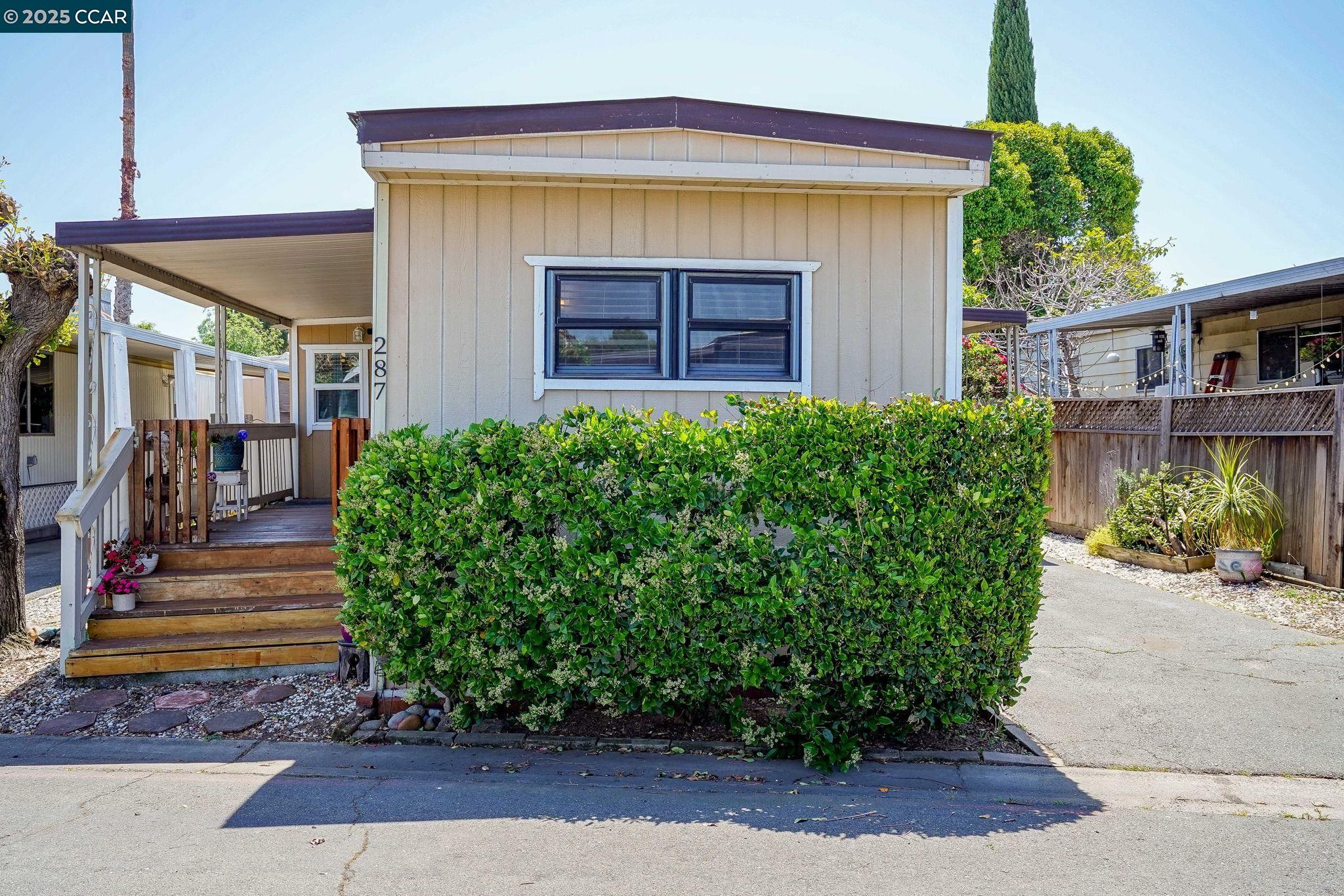 287 Aria Dr