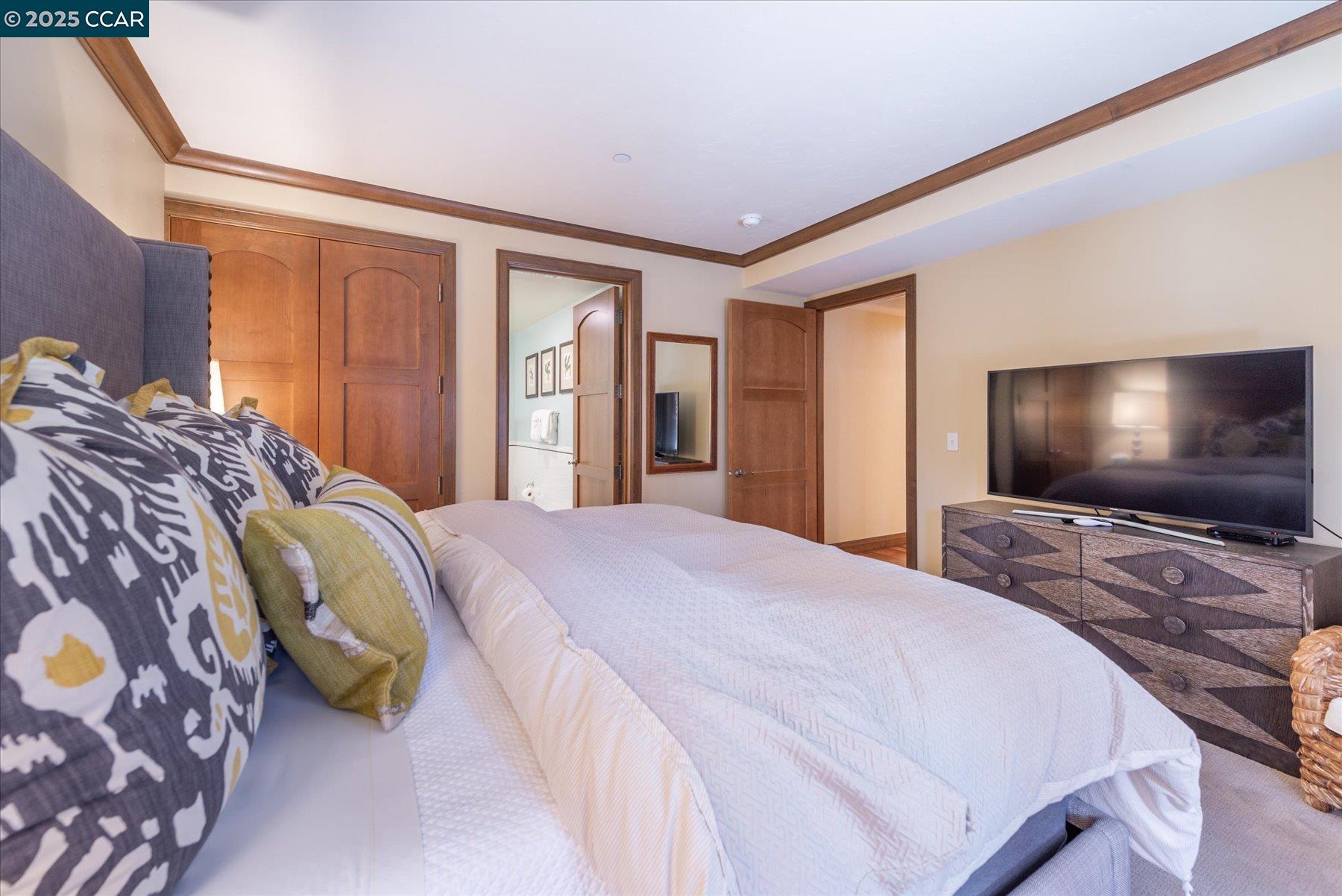 6750 North Lake Blvd # 3B