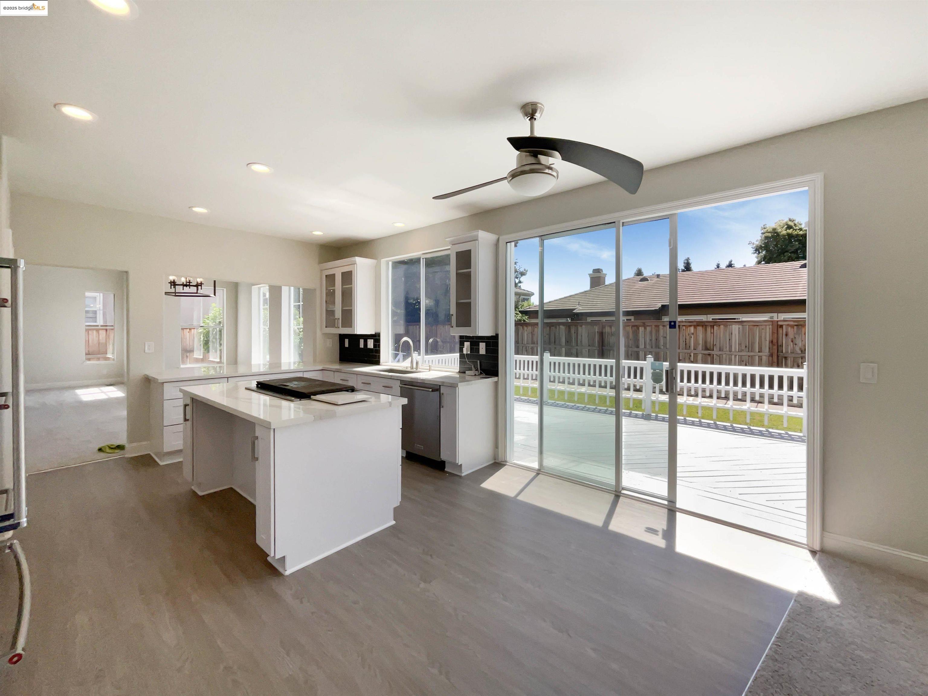 5214 Pavilion Ct