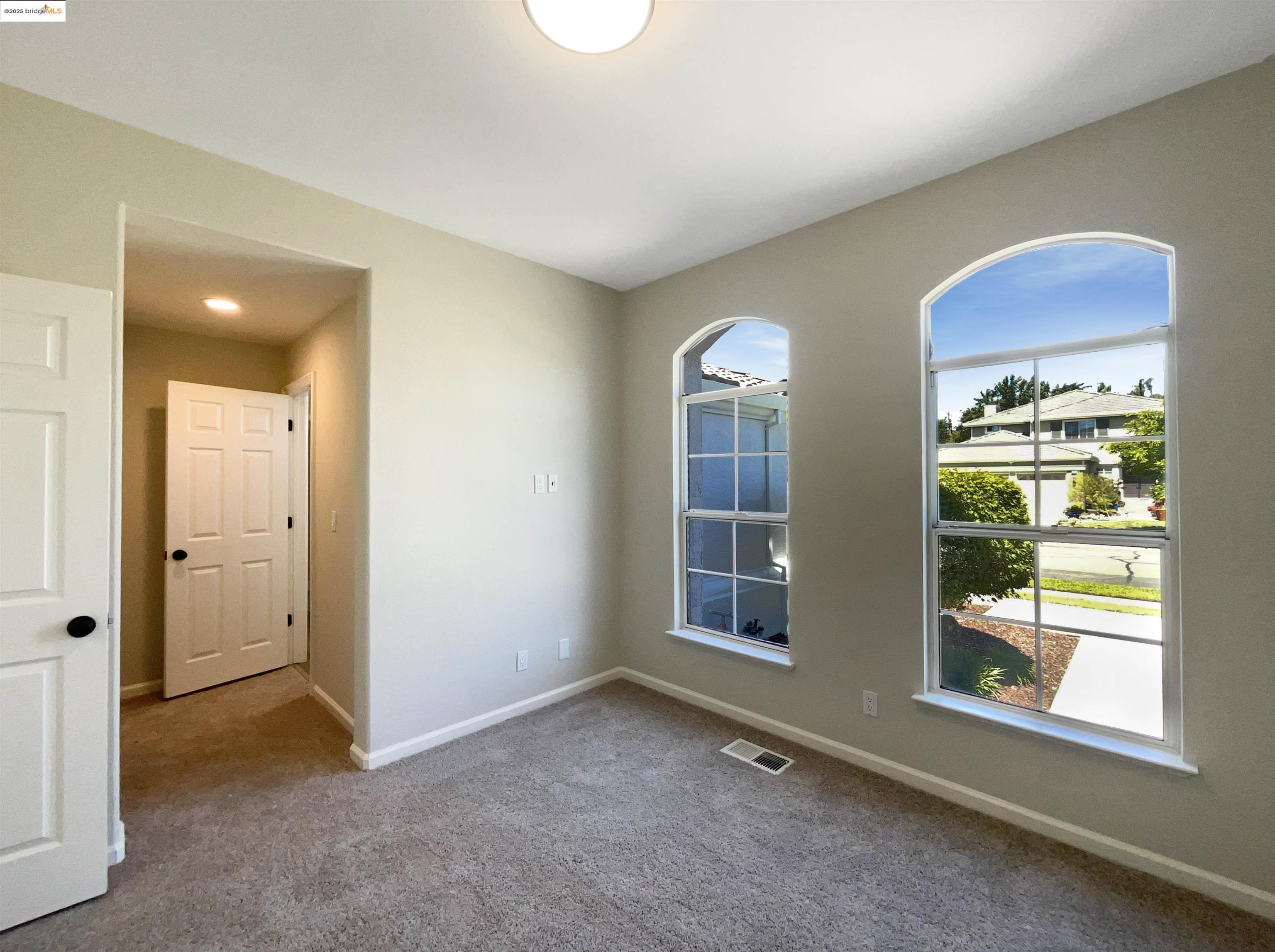 5214 Pavilion Ct