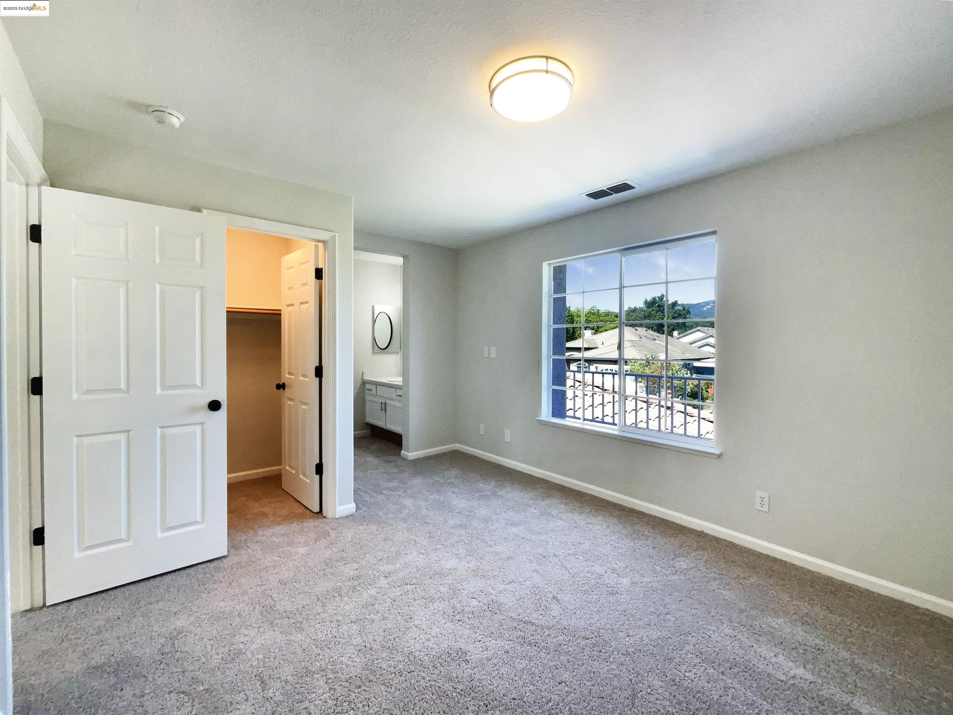 5214 Pavilion Ct