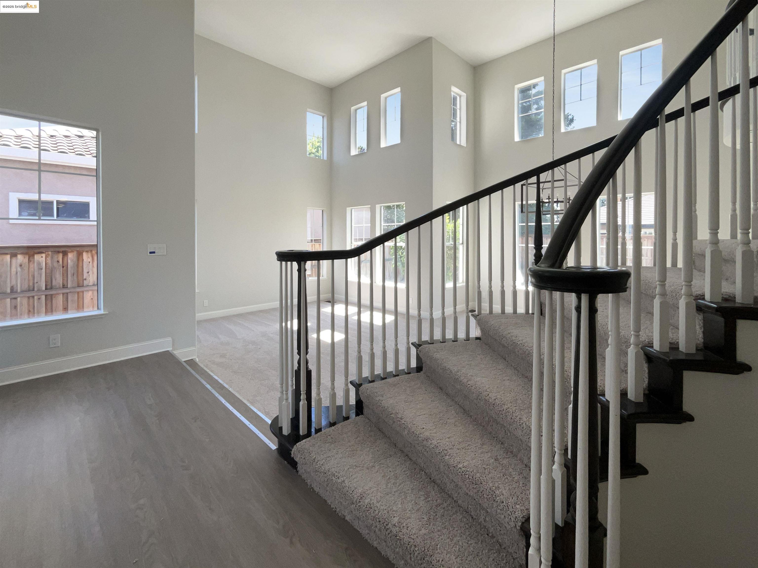 5214 Pavilion Ct