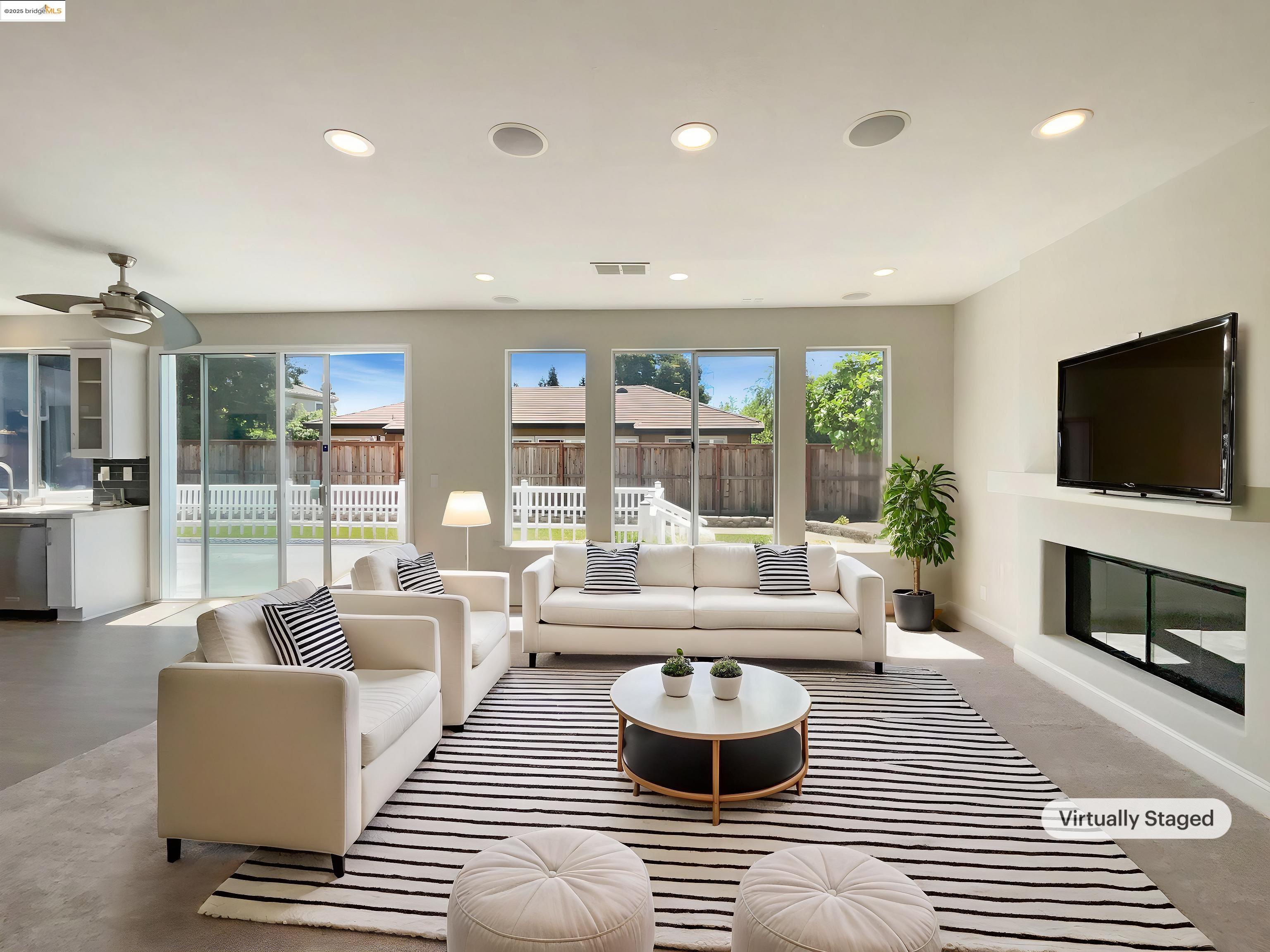 5214 Pavilion Ct