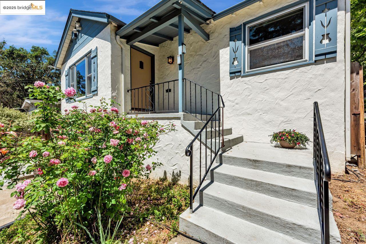 4373 Rettig Ave.
