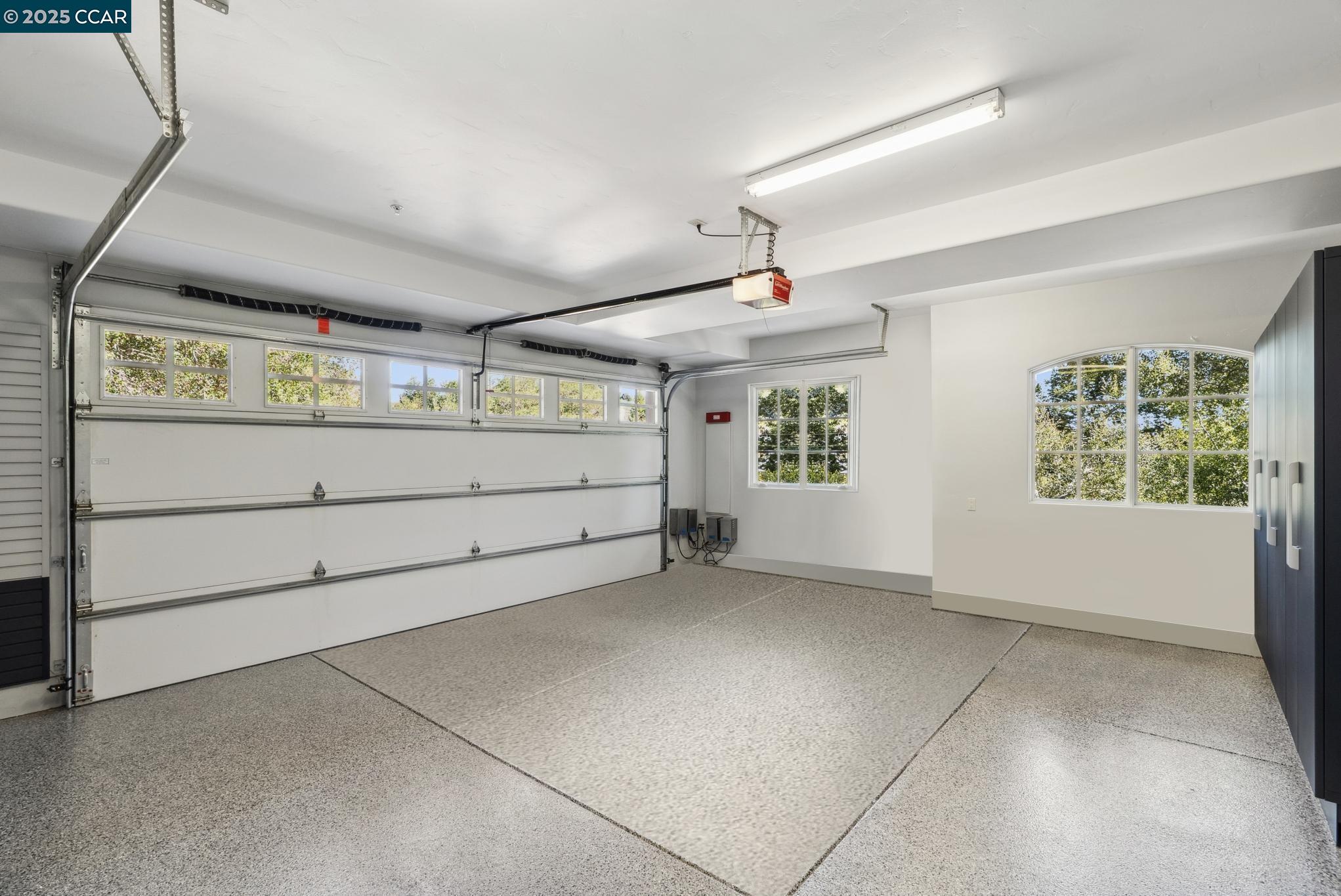 1121 RAHARA DRIVE