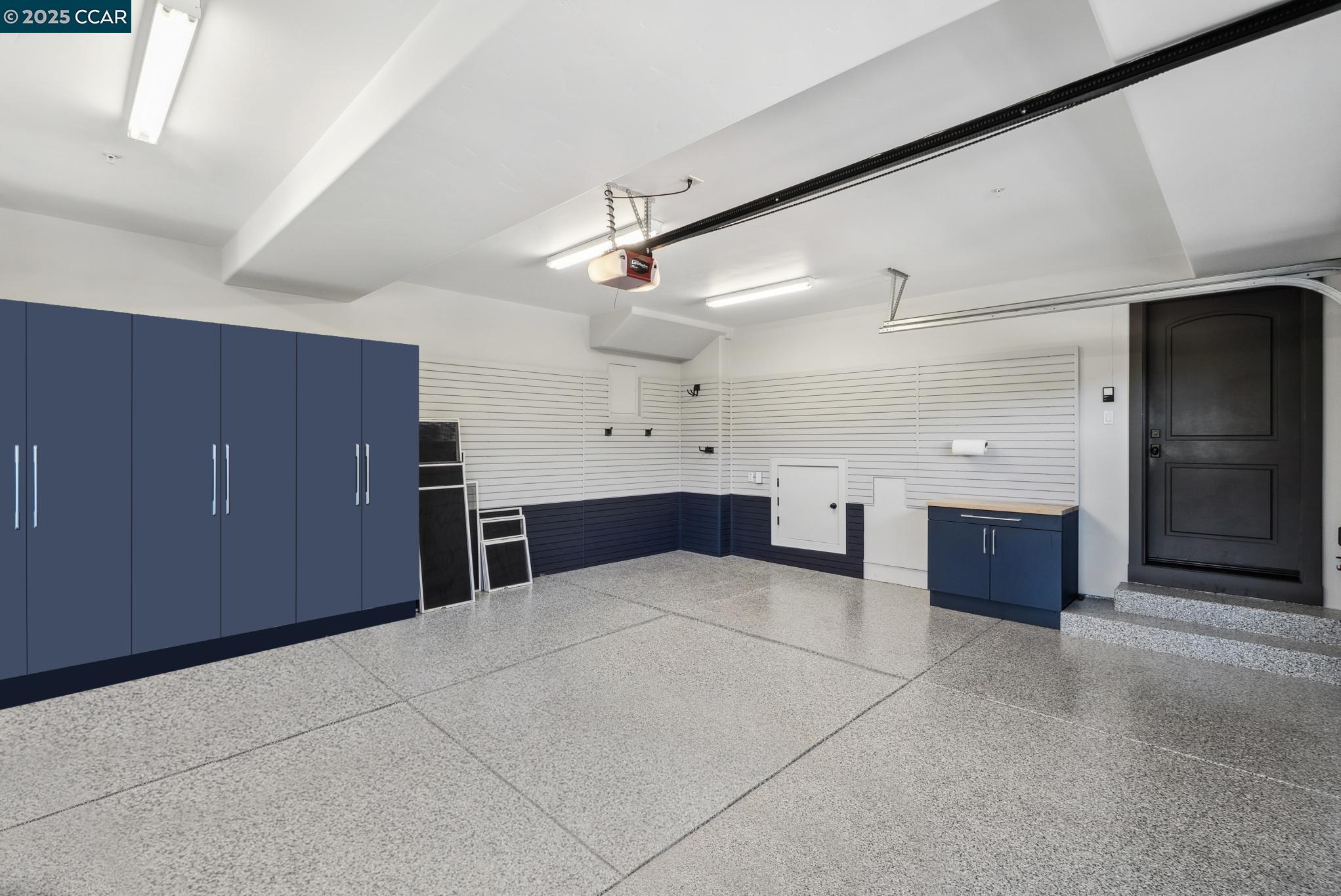 1121 RAHARA DRIVE