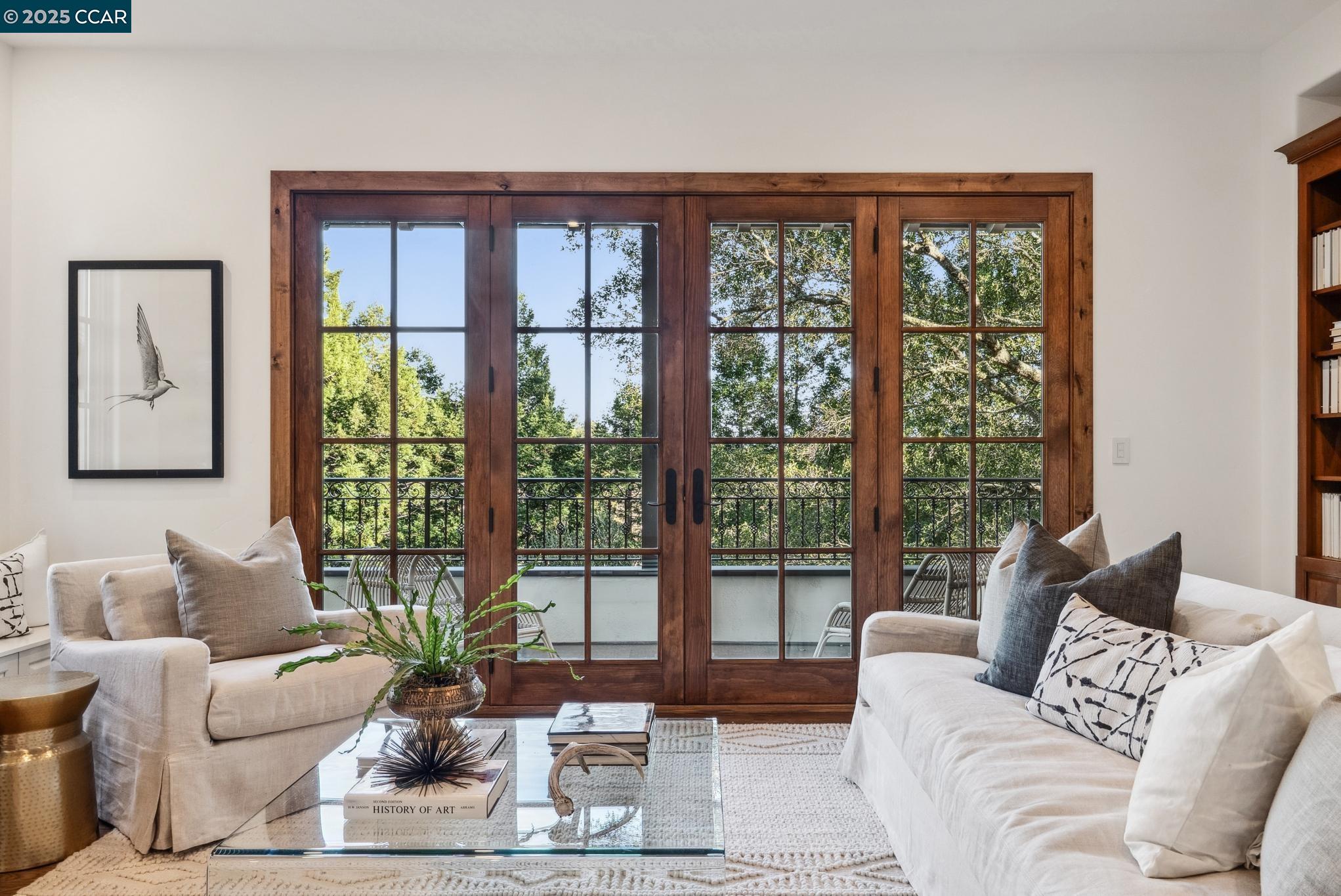 1121 RAHARA DRIVE