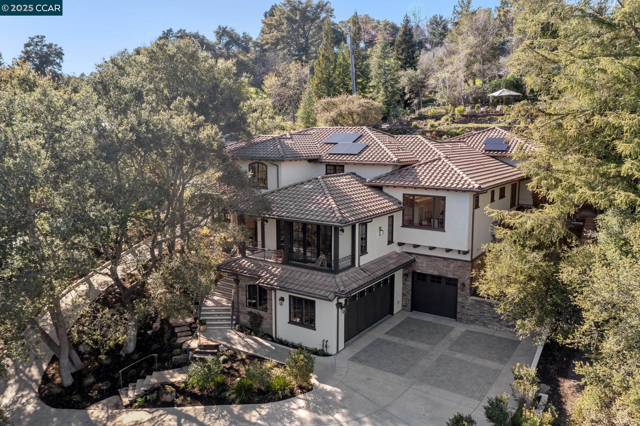 1121 RAHARA DRIVE