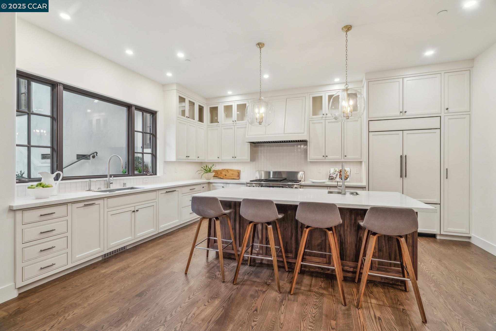 1121 RAHARA DRIVE