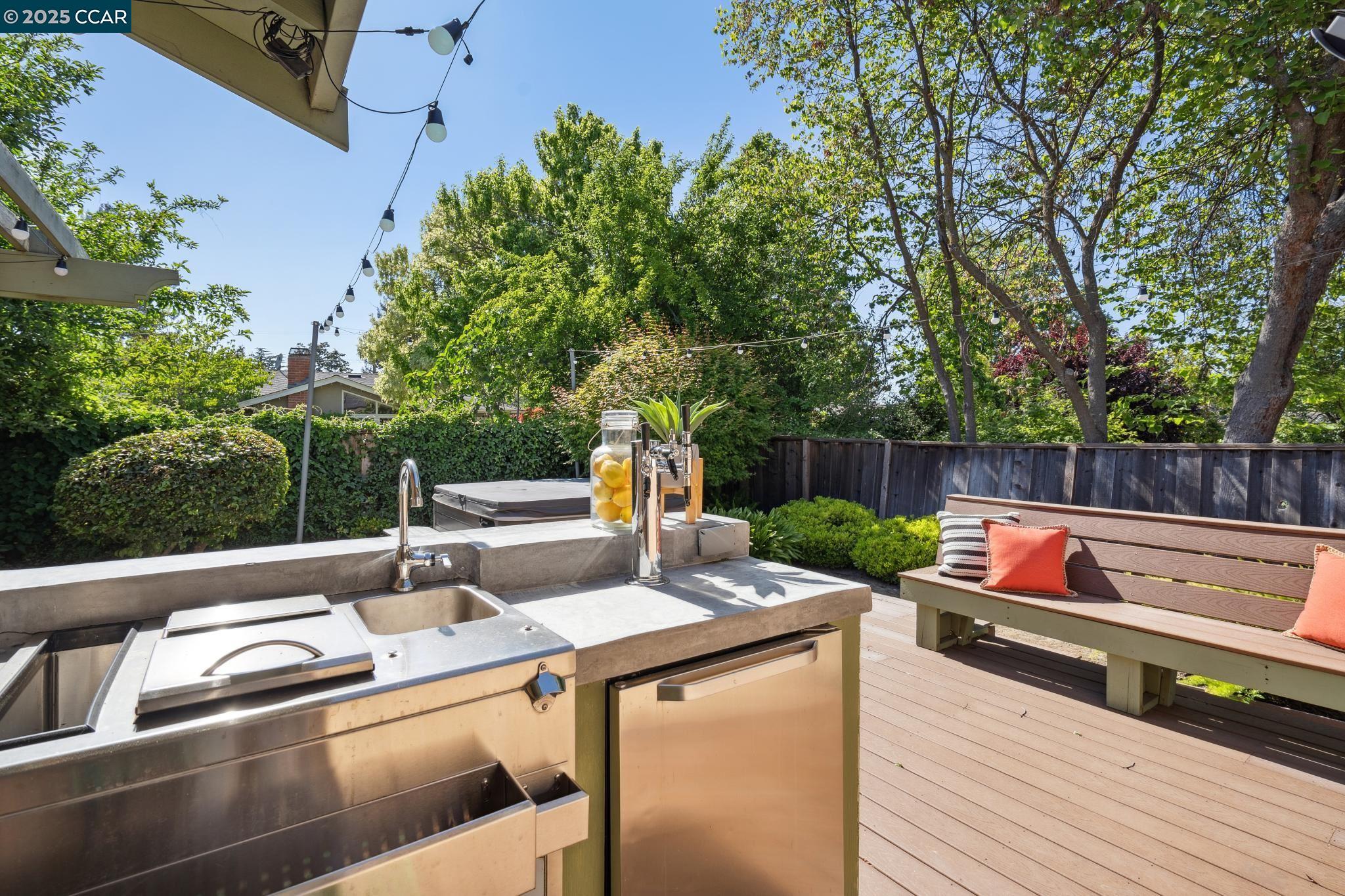 515 Sitka Ct