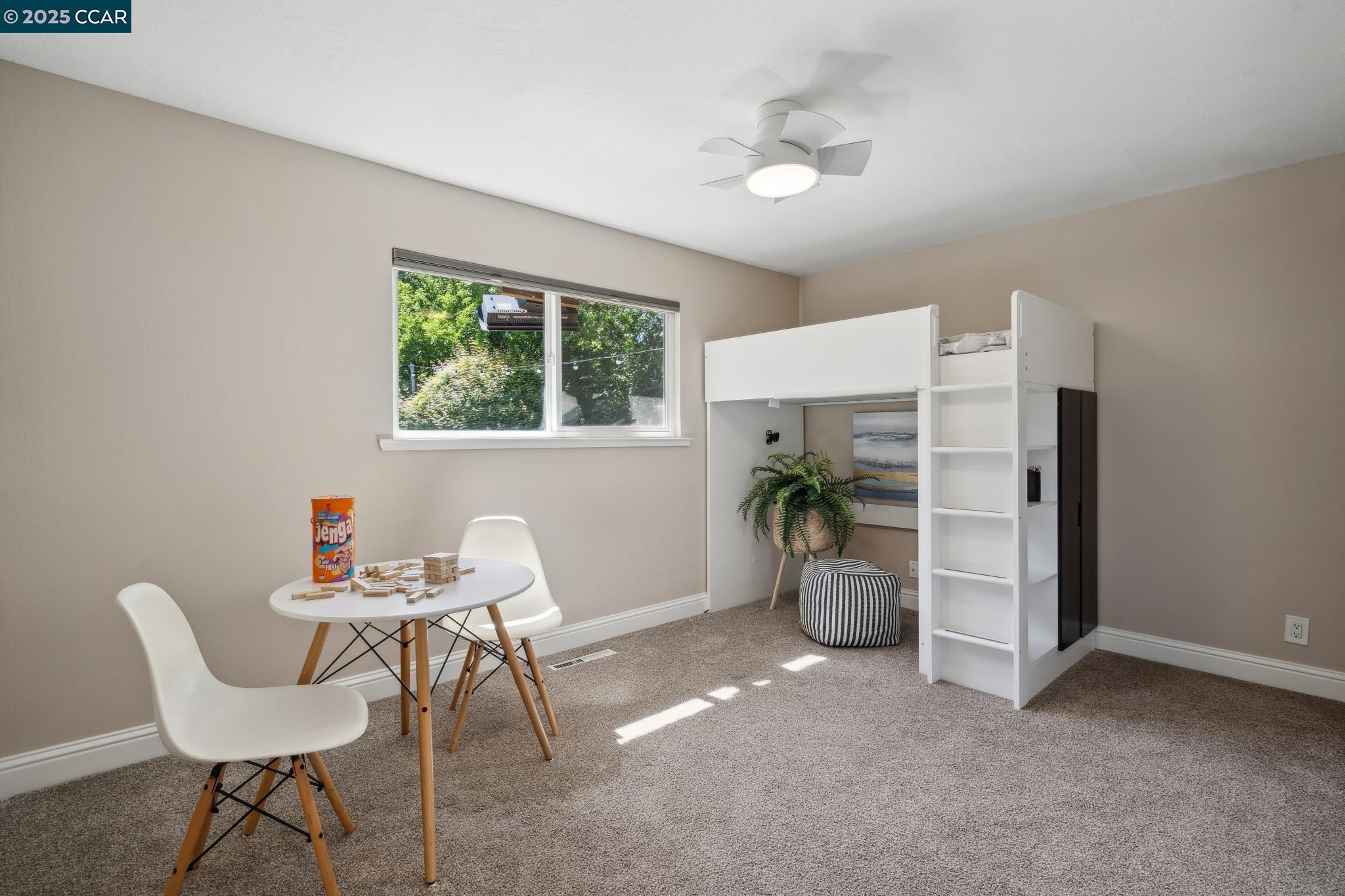 515 Sitka Ct