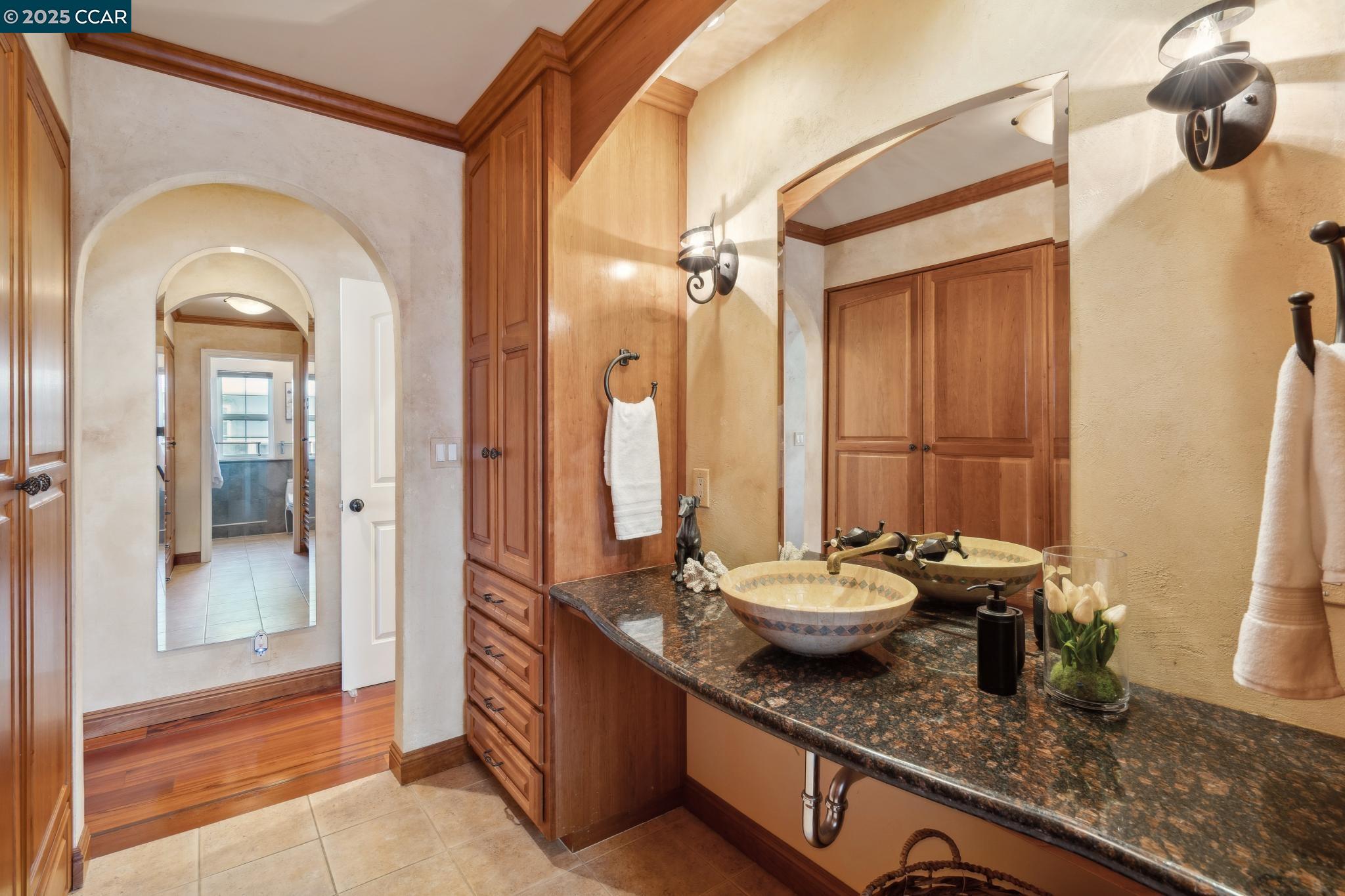 515 Sitka Ct