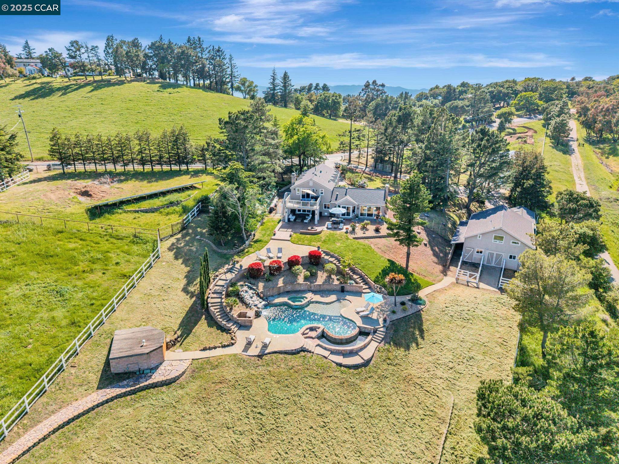10555 Morgan Territory