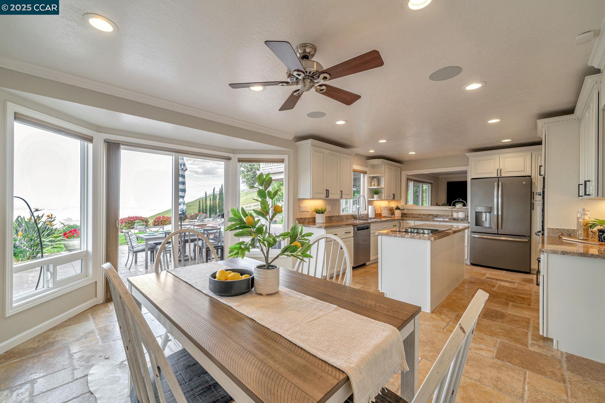10555 Morgan Territory