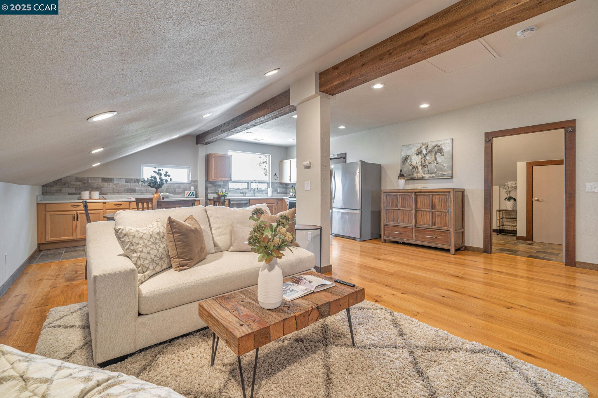 10555 Morgan Territory