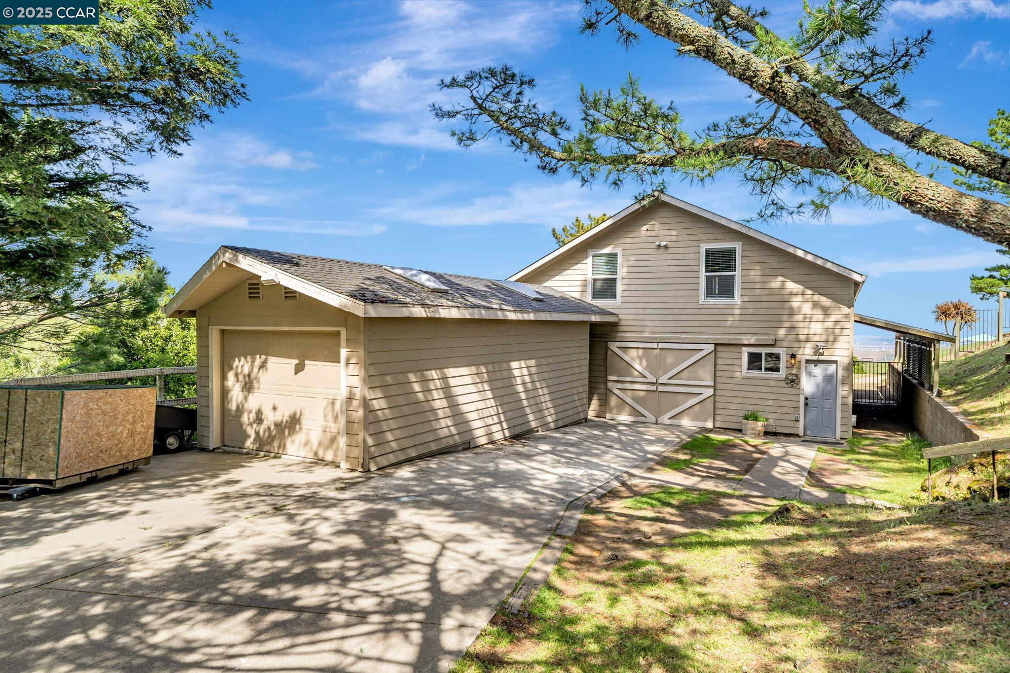 10555 Morgan Territory