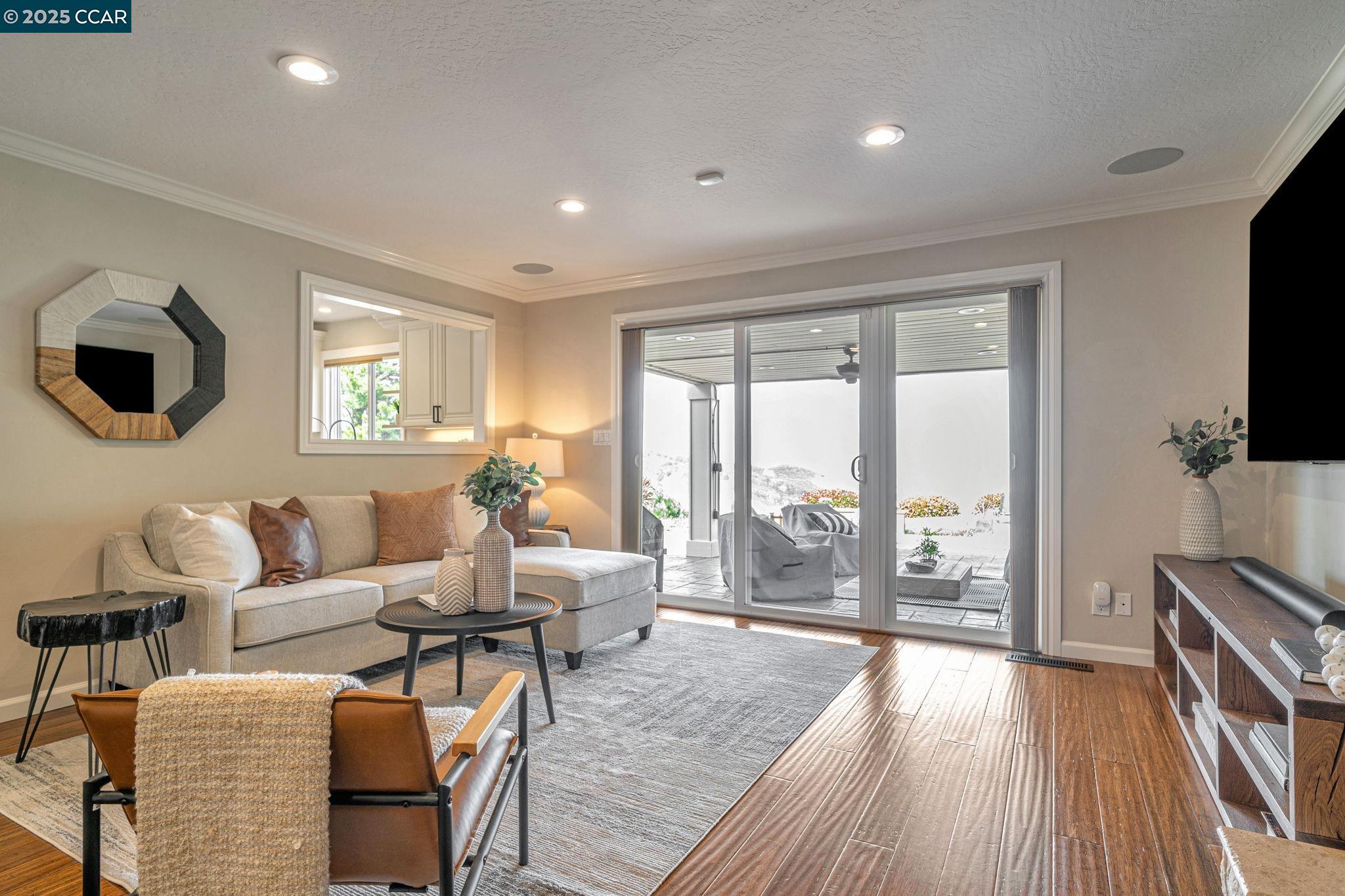 10555 Morgan Territory