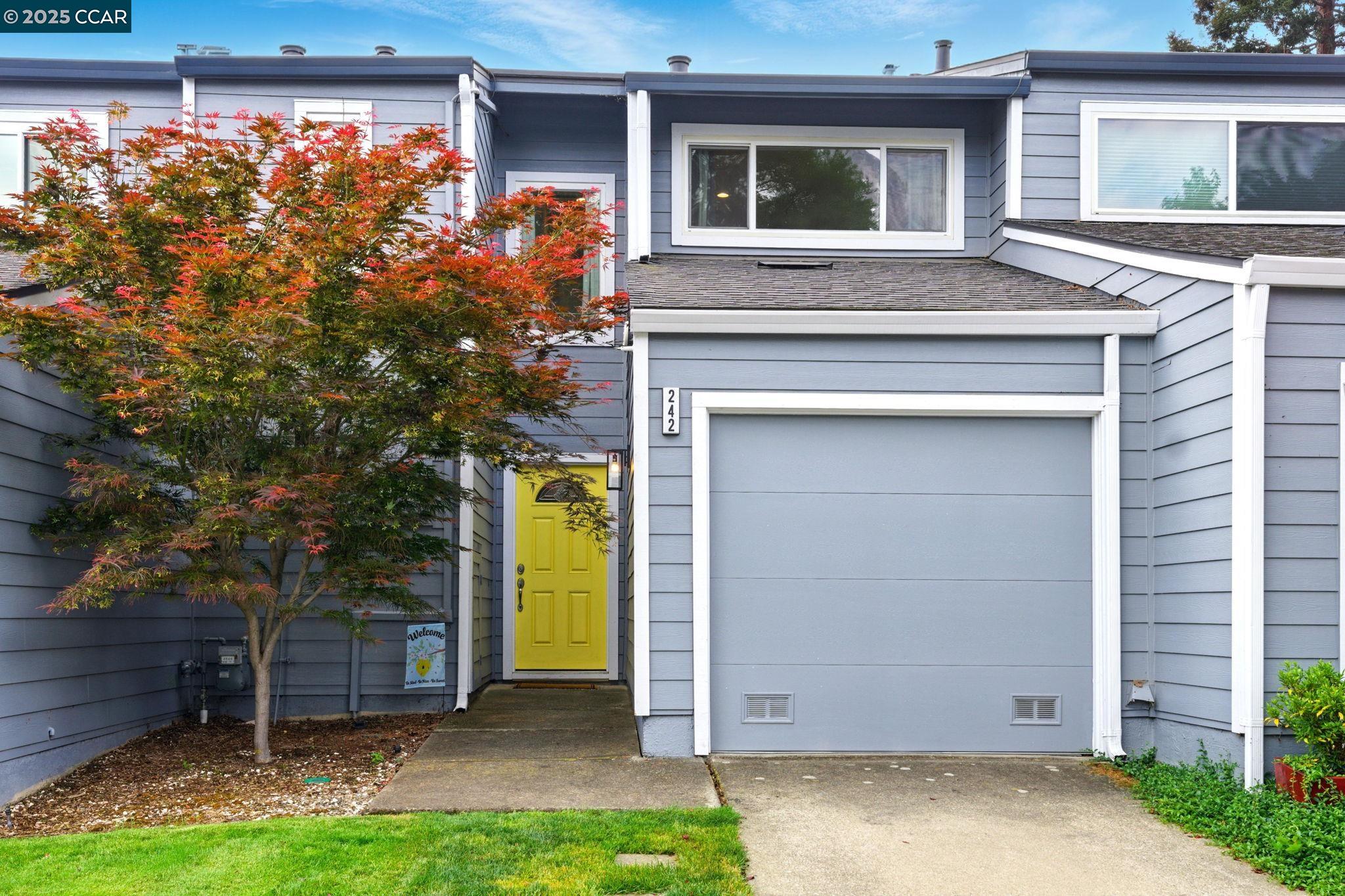 242 Ashley Cir