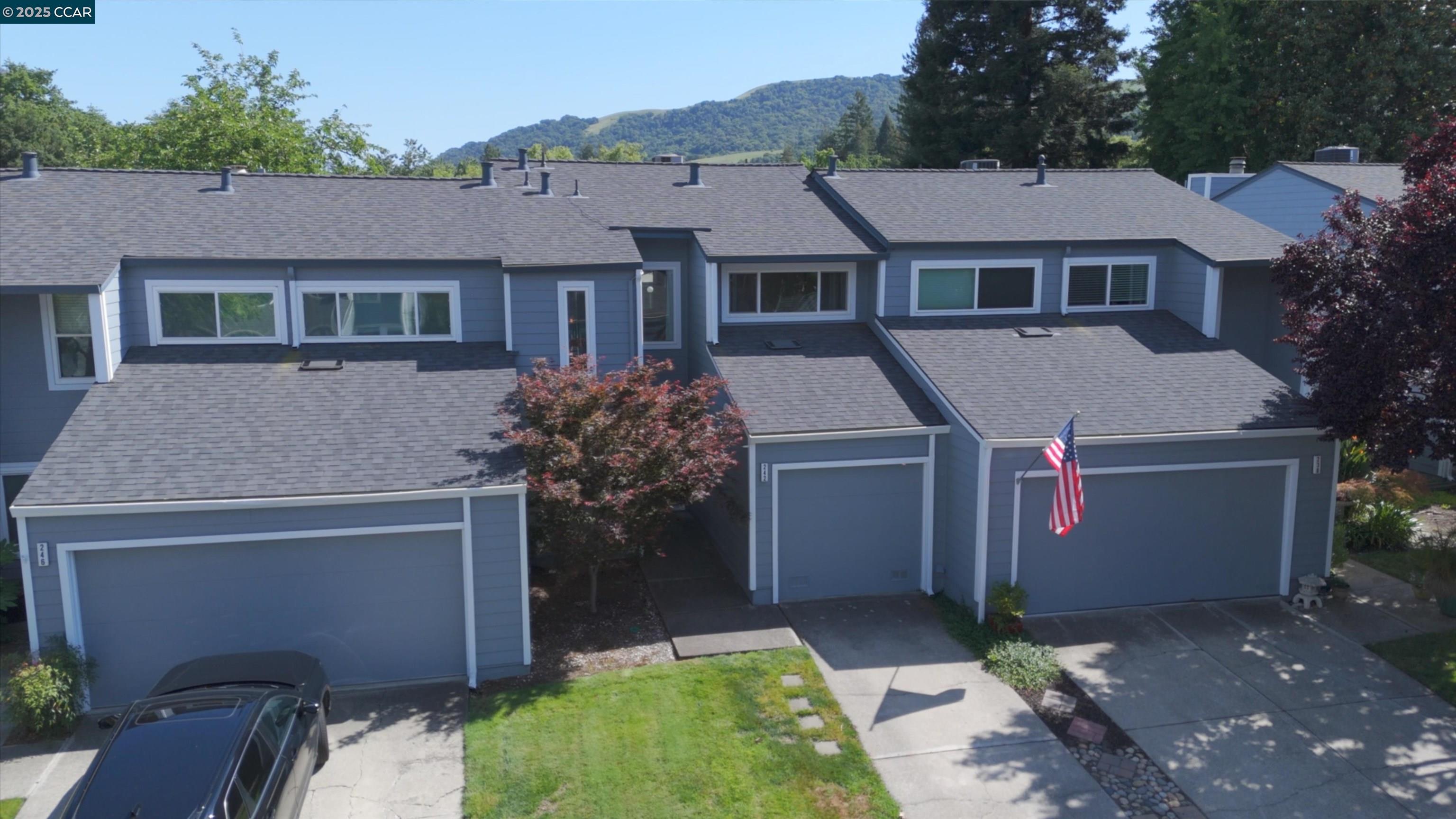 242 Ashley Cir