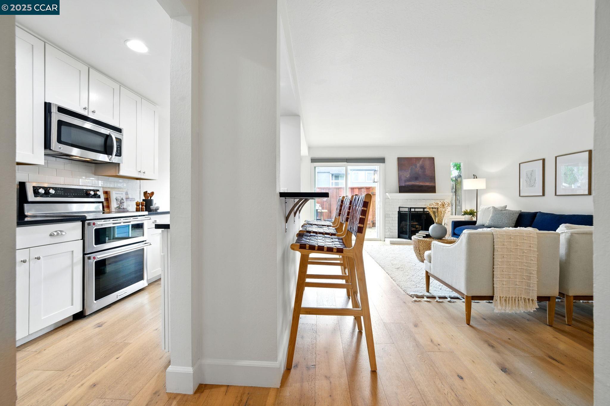 242 Ashley Cir
