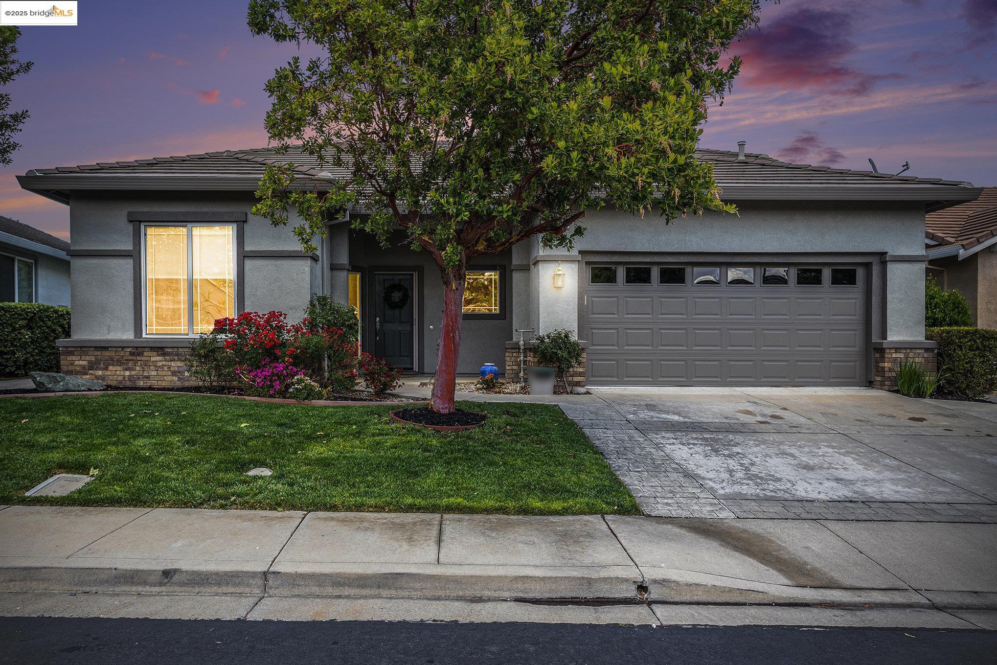 1012 Centennial Drive