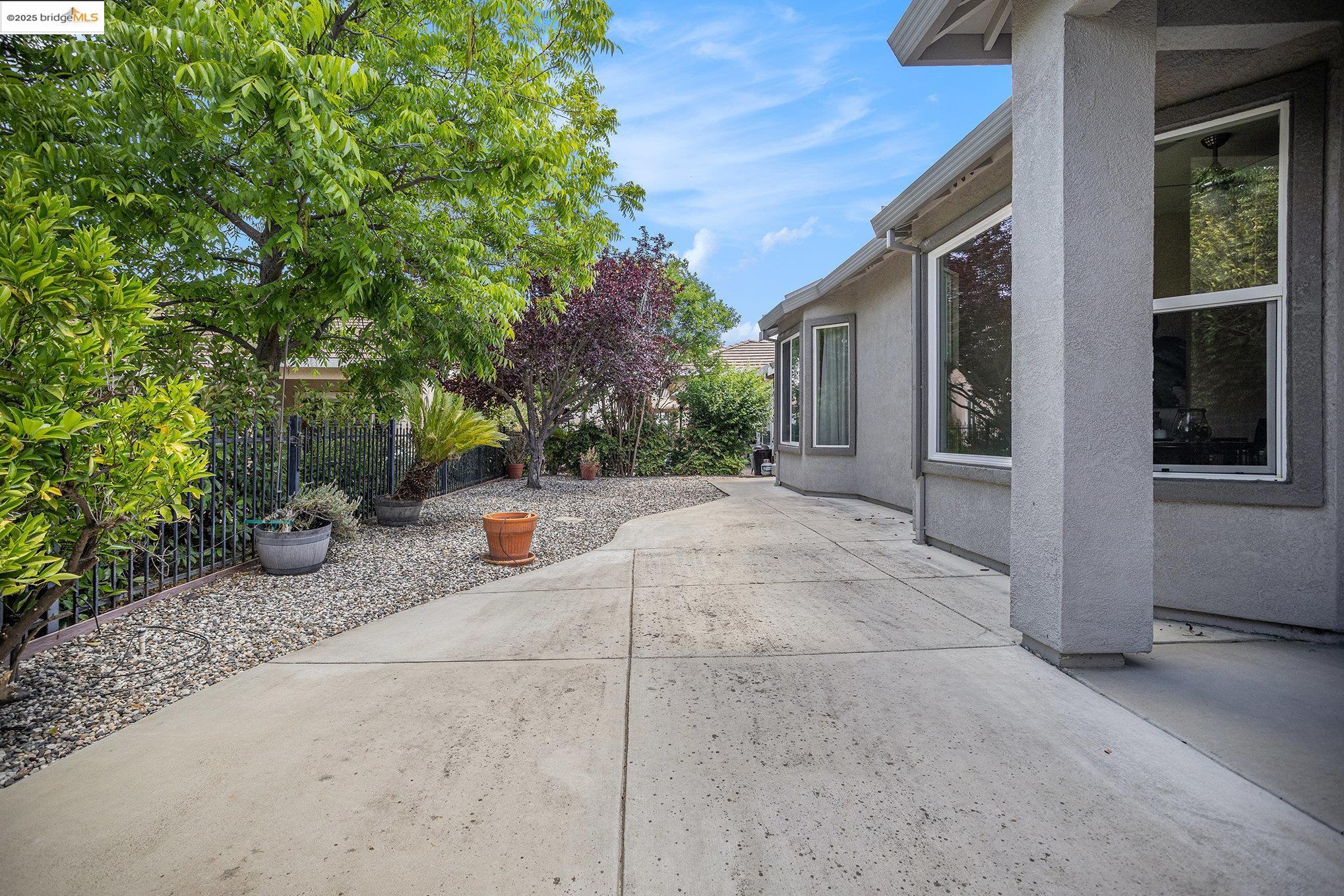 1012 Centennial Drive