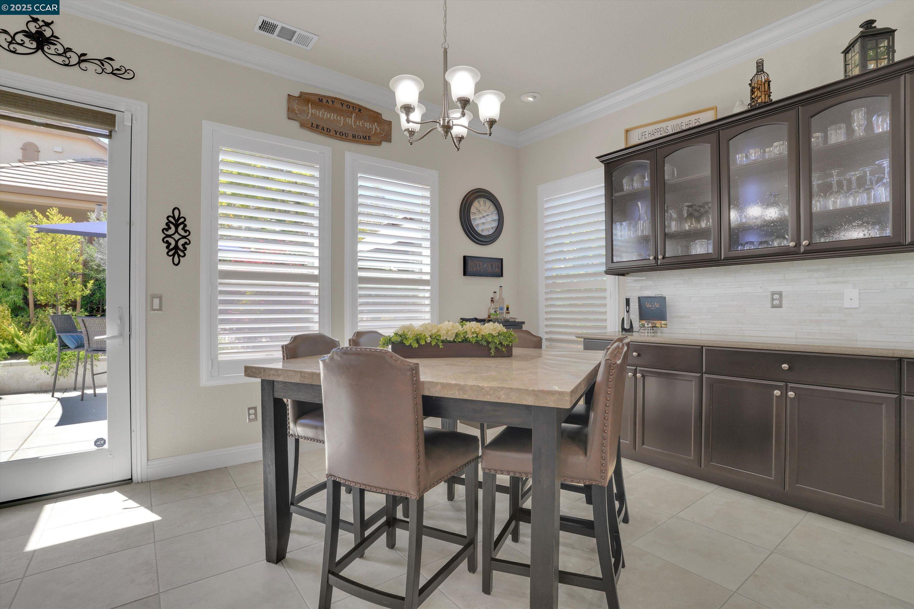 1532 Symphony Cir