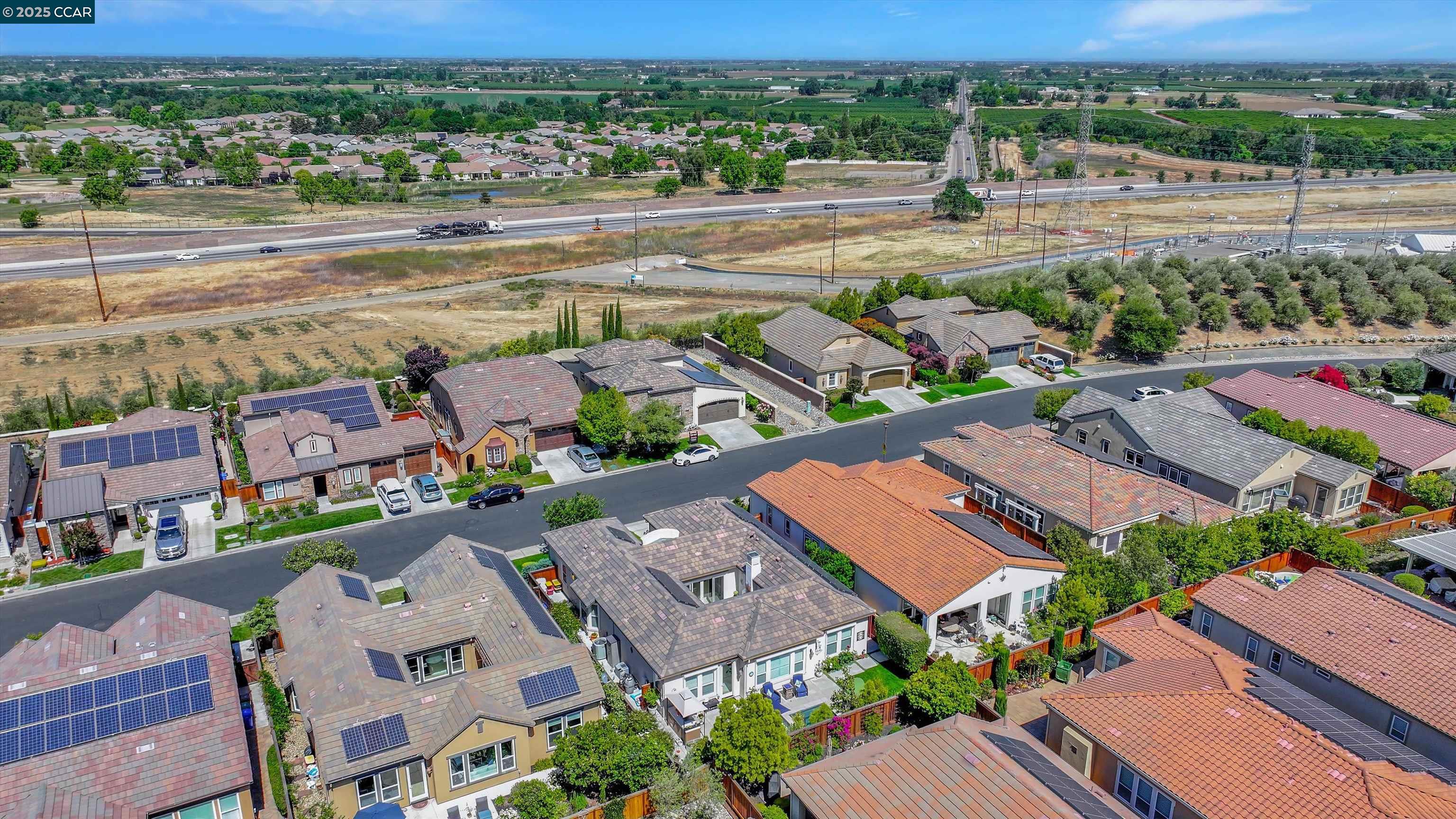 1532 Symphony Cir
