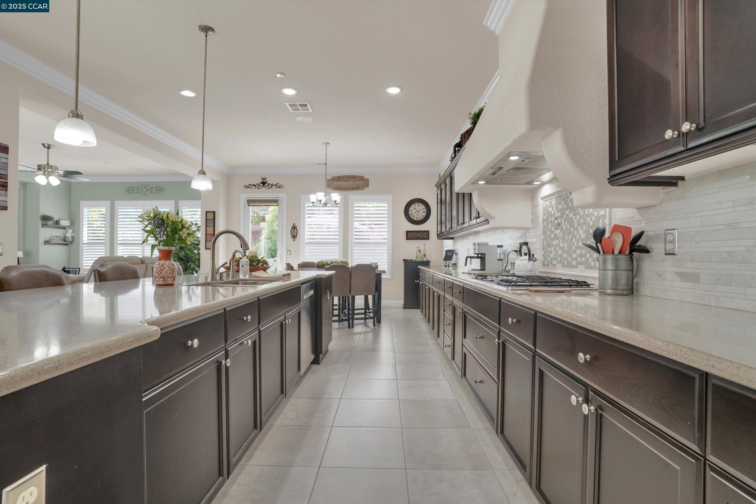 1532 Symphony Cir
