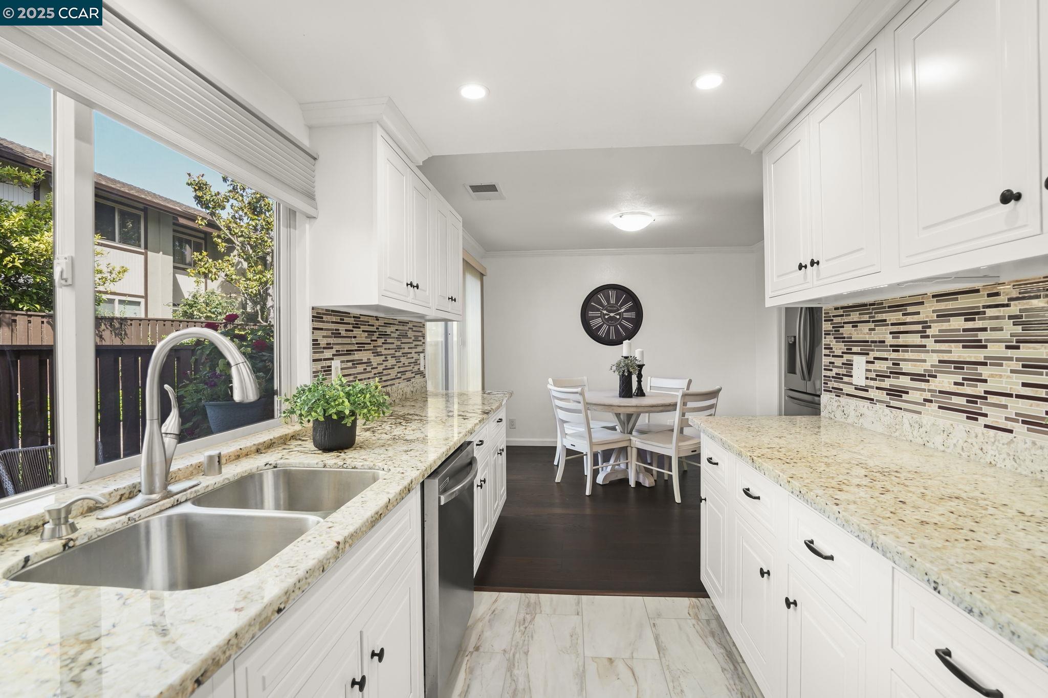 1583 Candelero Dr