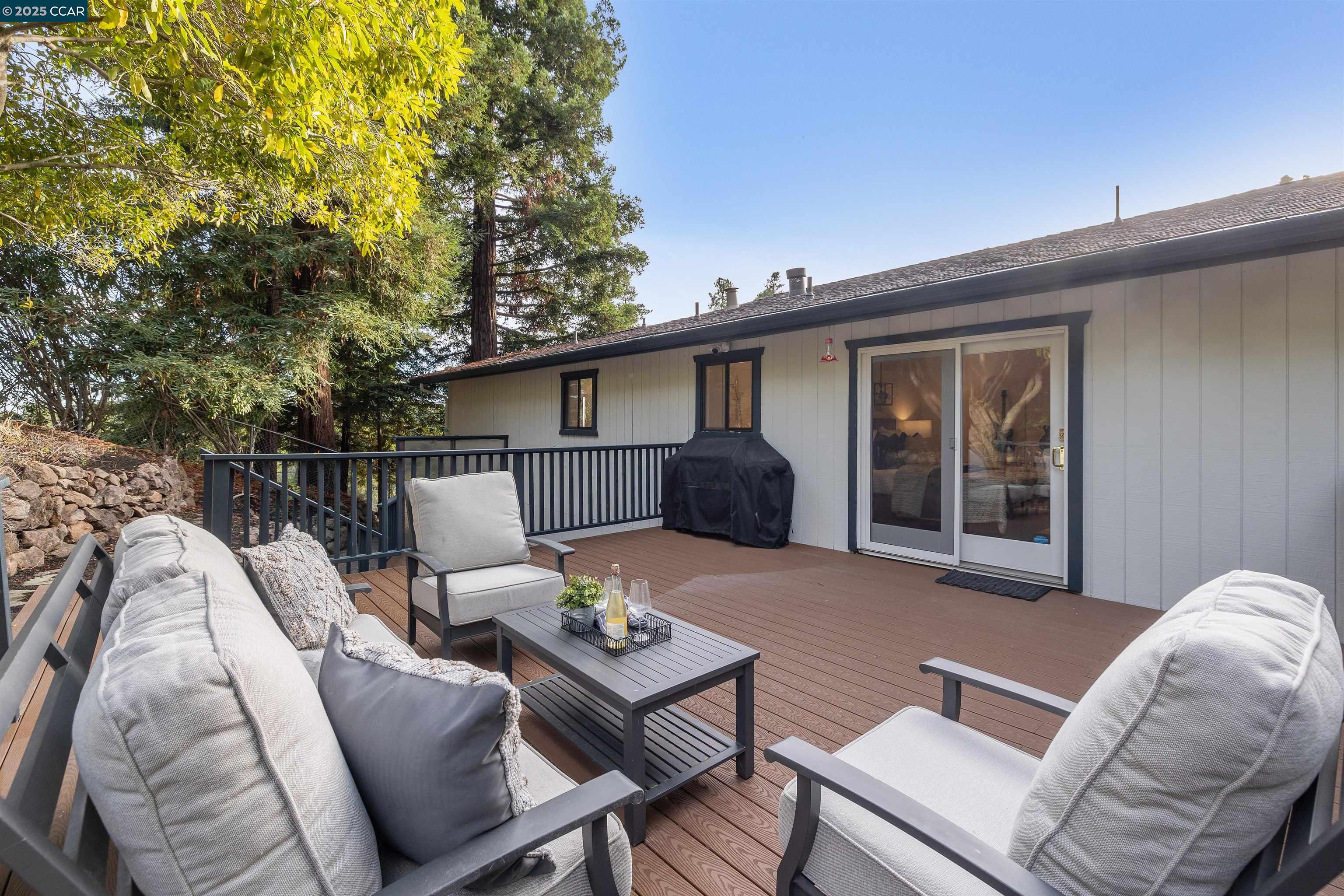 4104 El Nido Ranch Rd