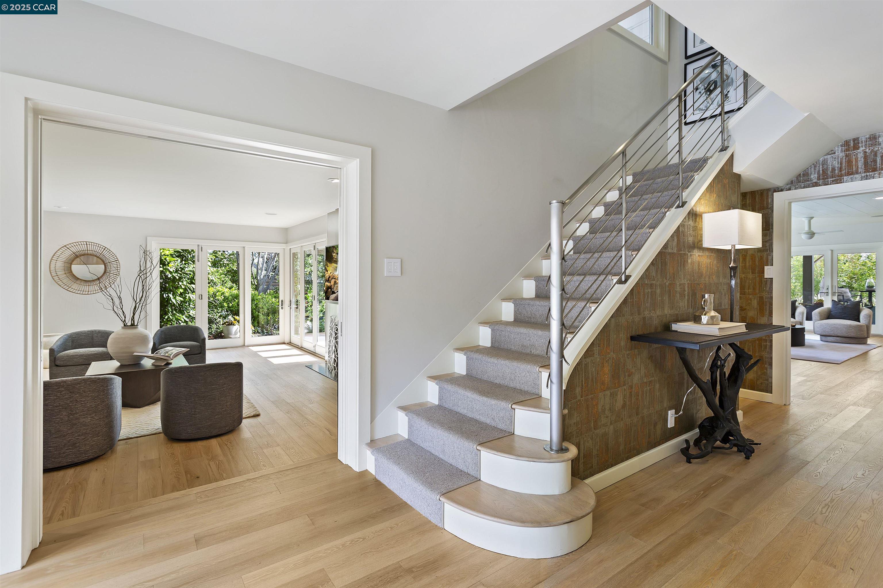1121 Estates Dr