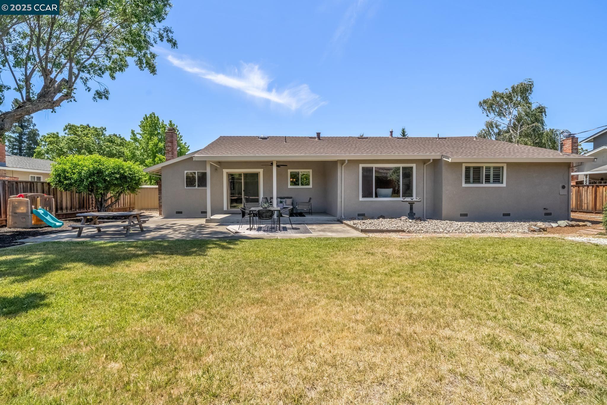 708 Citrus Ave