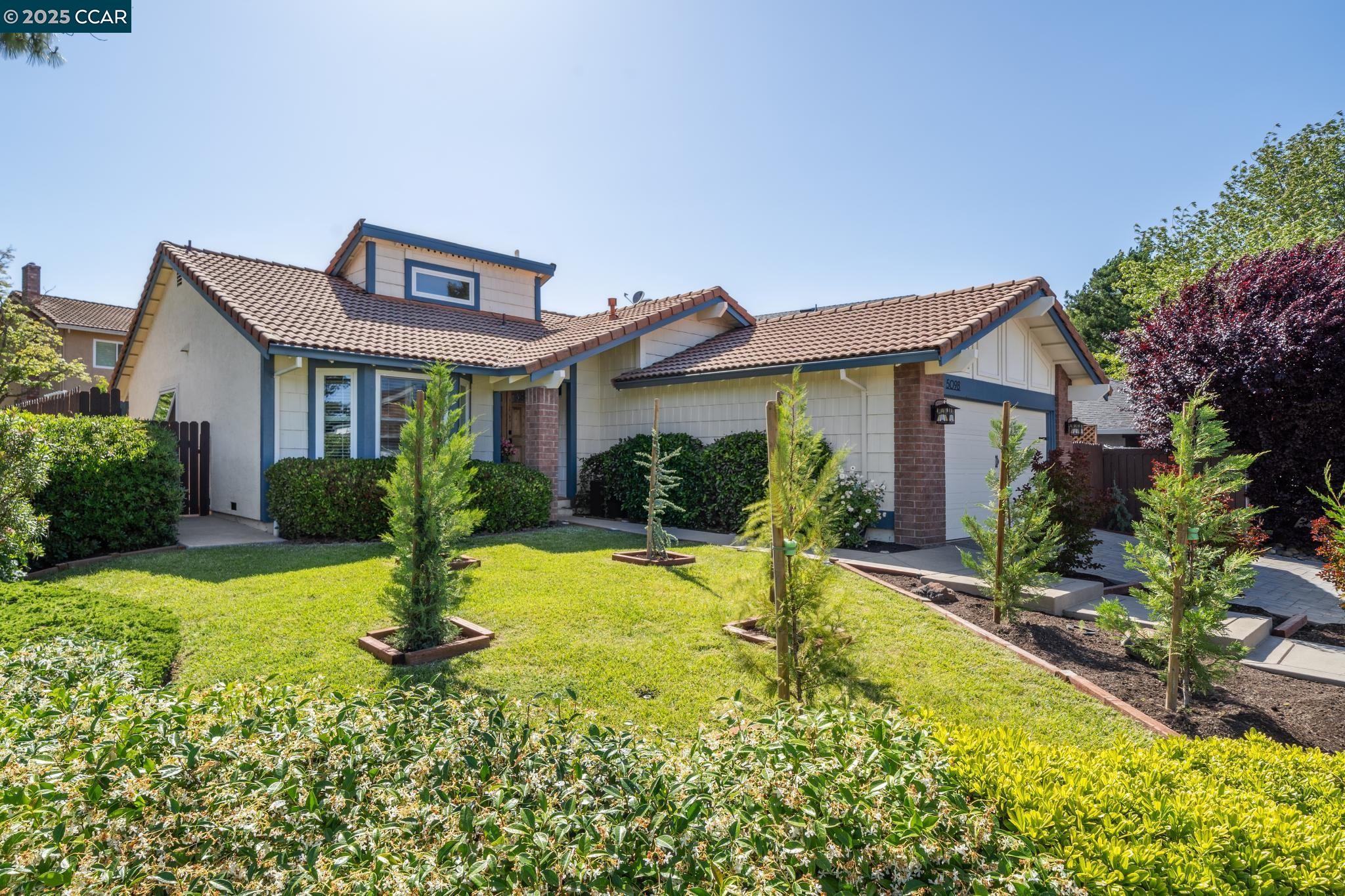 5098 Murchio Dr