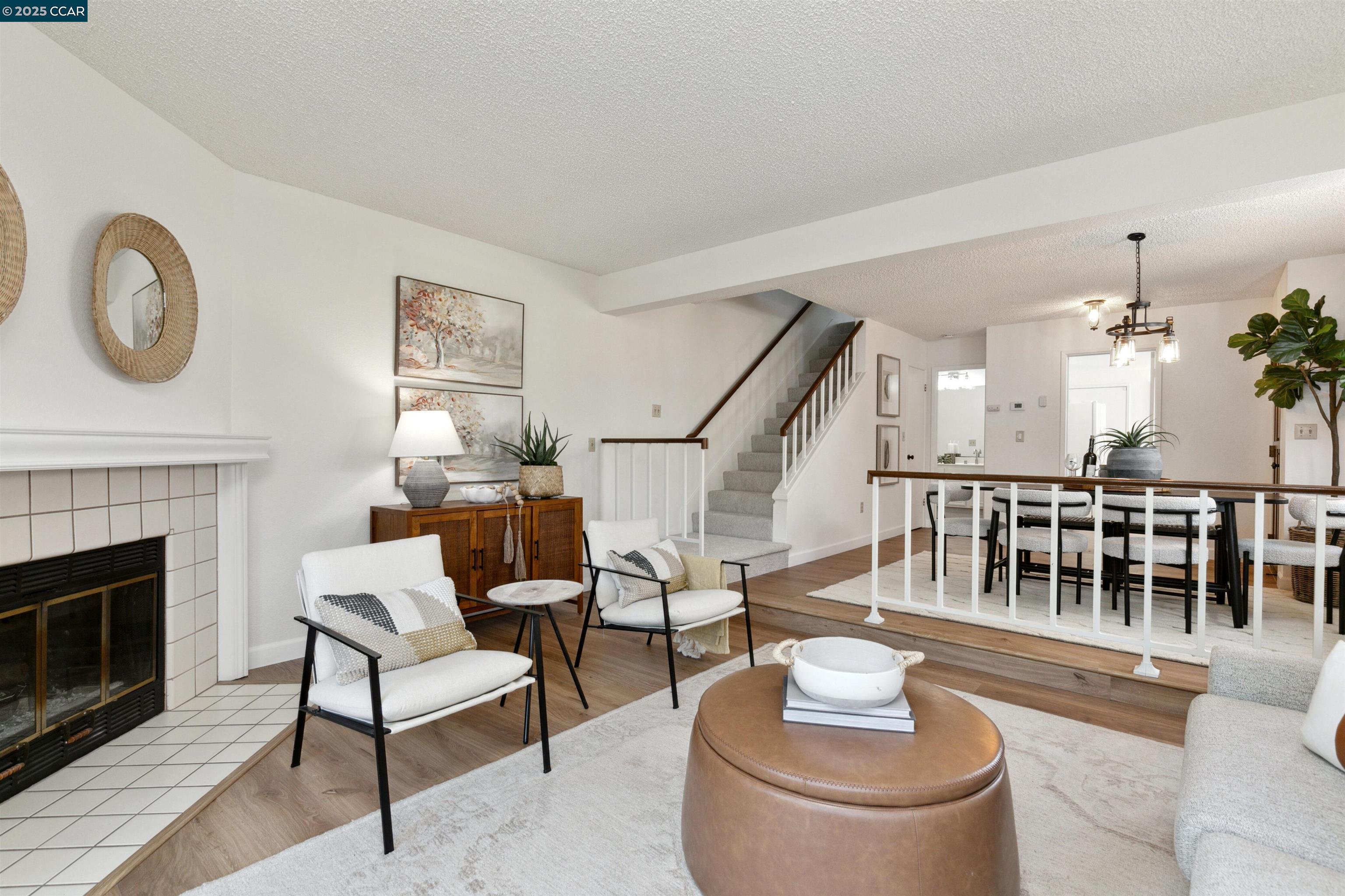 23 Shepardson Ln