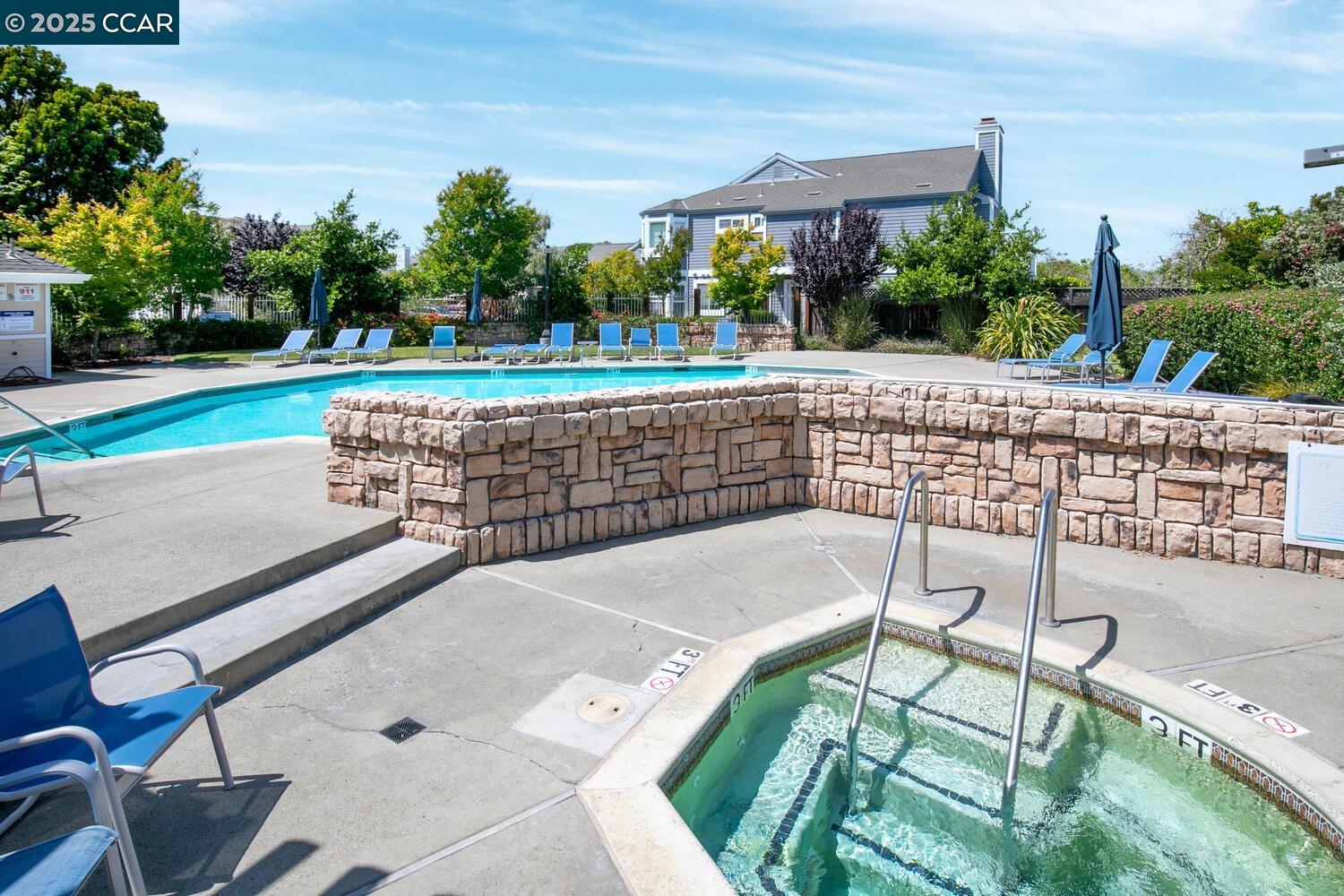 23 Shepardson Ln