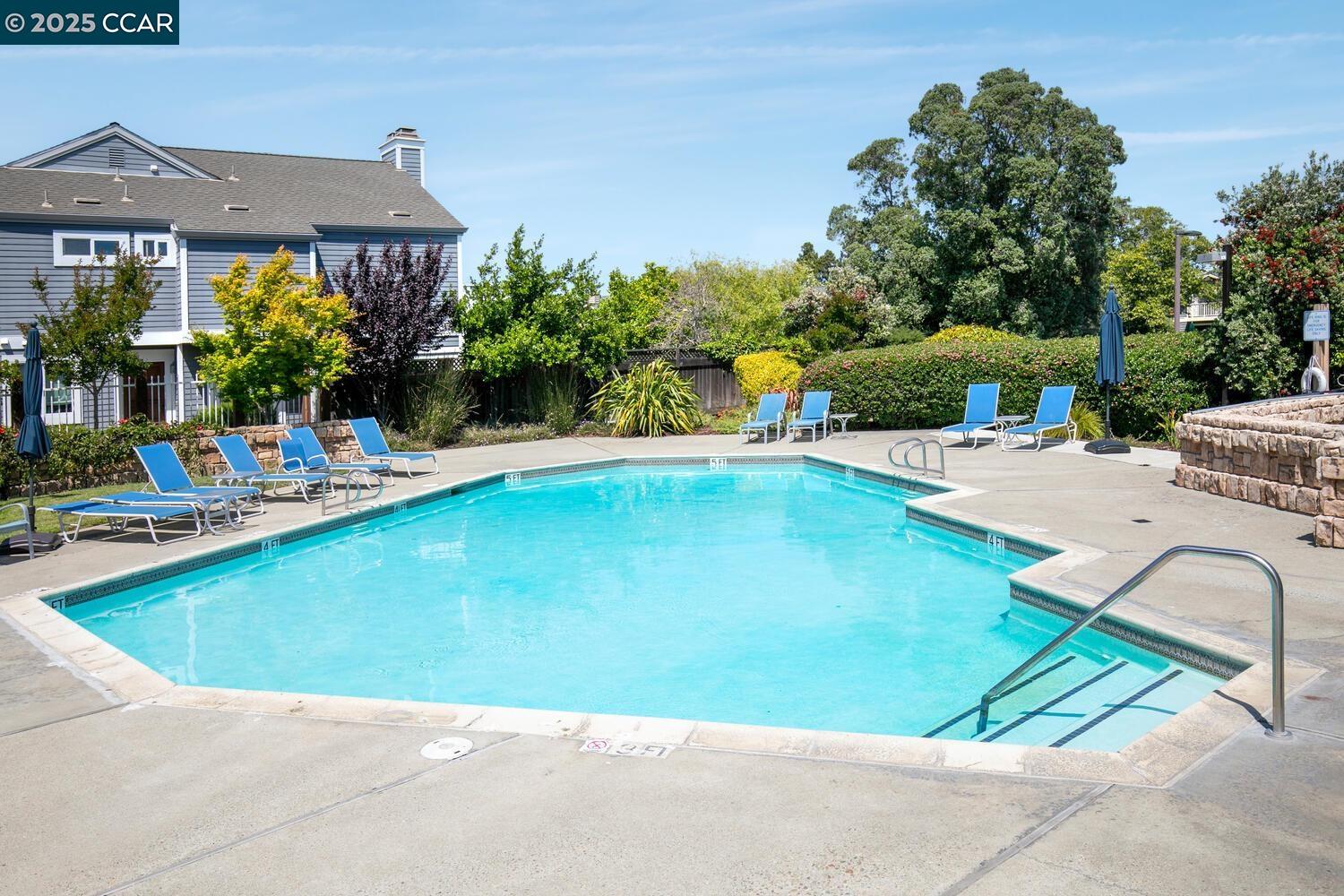 23 Shepardson Ln