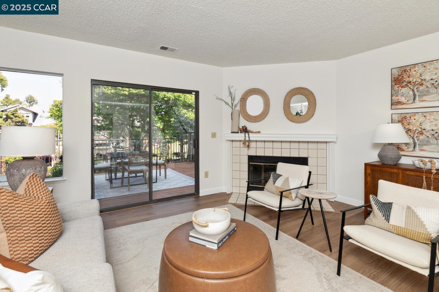 23 Shepardson Ln