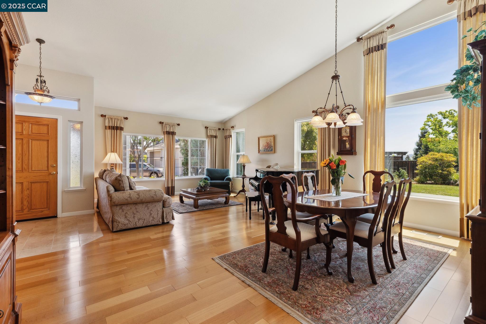21 Mercury Ct