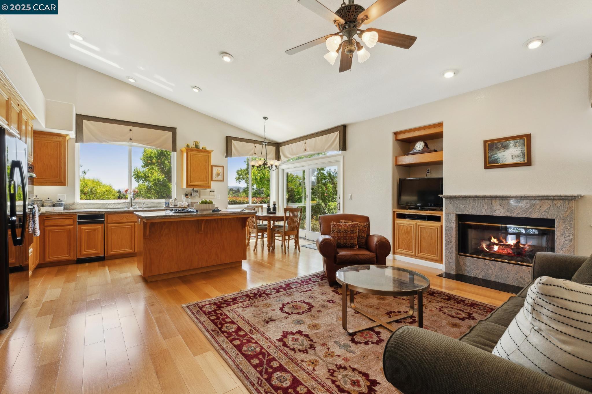21 Mercury Ct